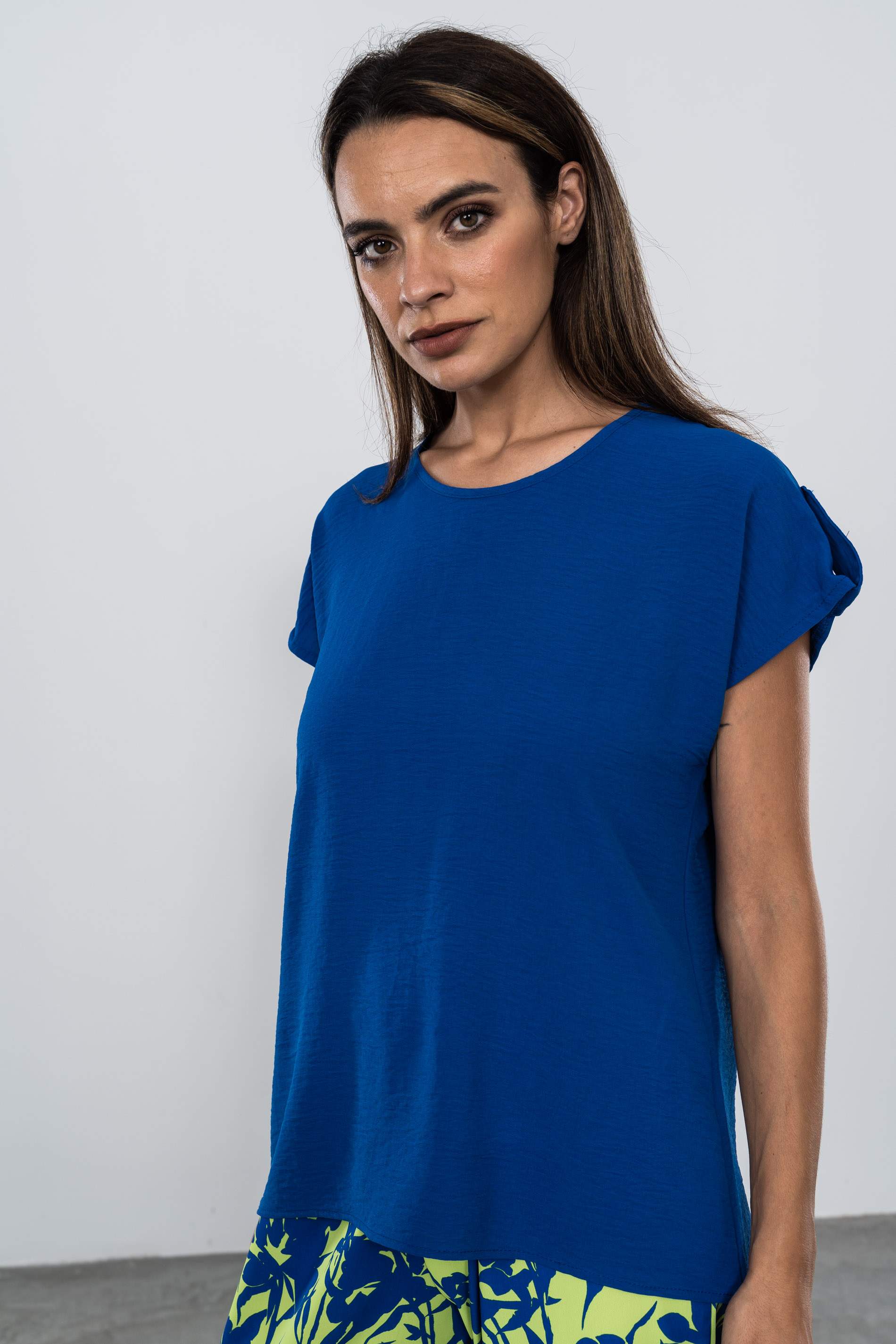 BLUSA MANGA DETALLE BOTON