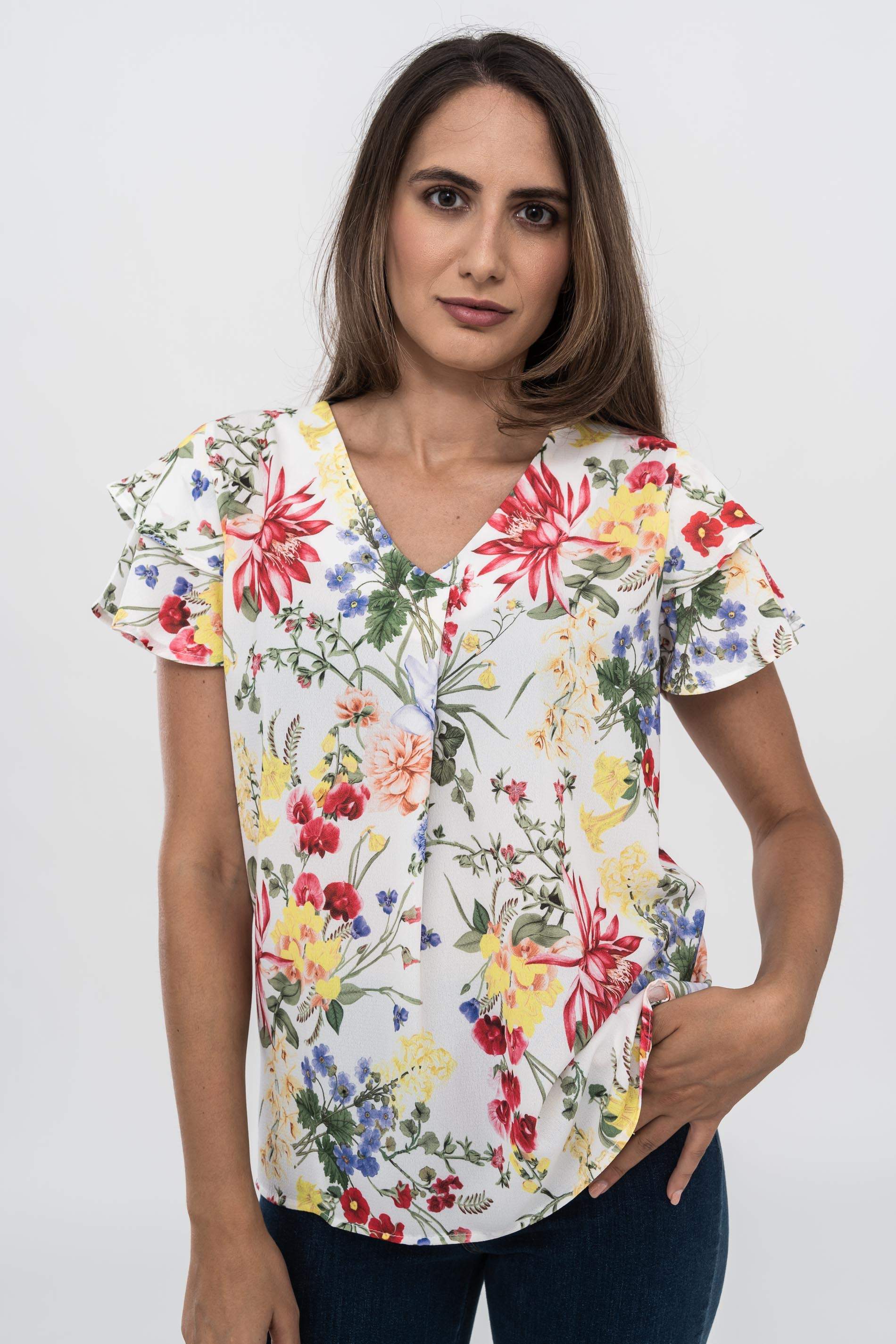 BLUSA DOBLE MANGA FLORAL.