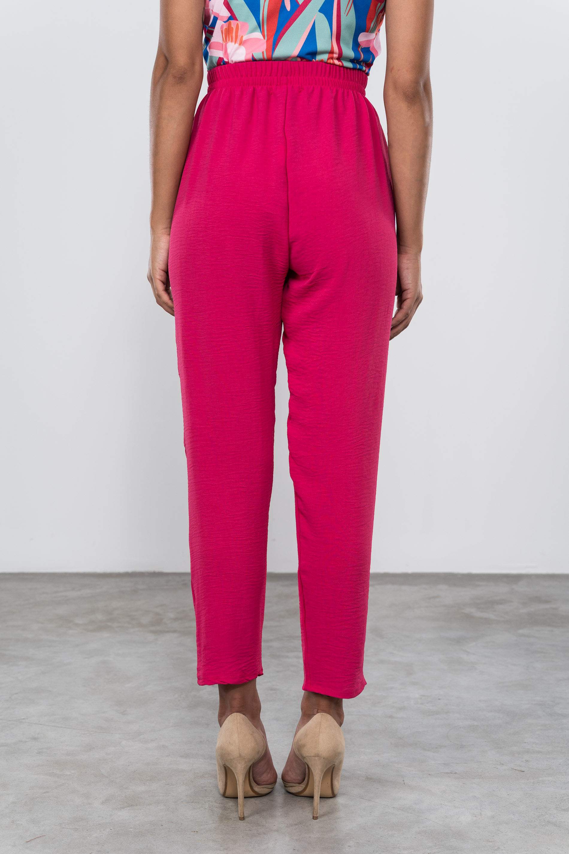 PANTALON HOLGADO BASICO FUCSIA