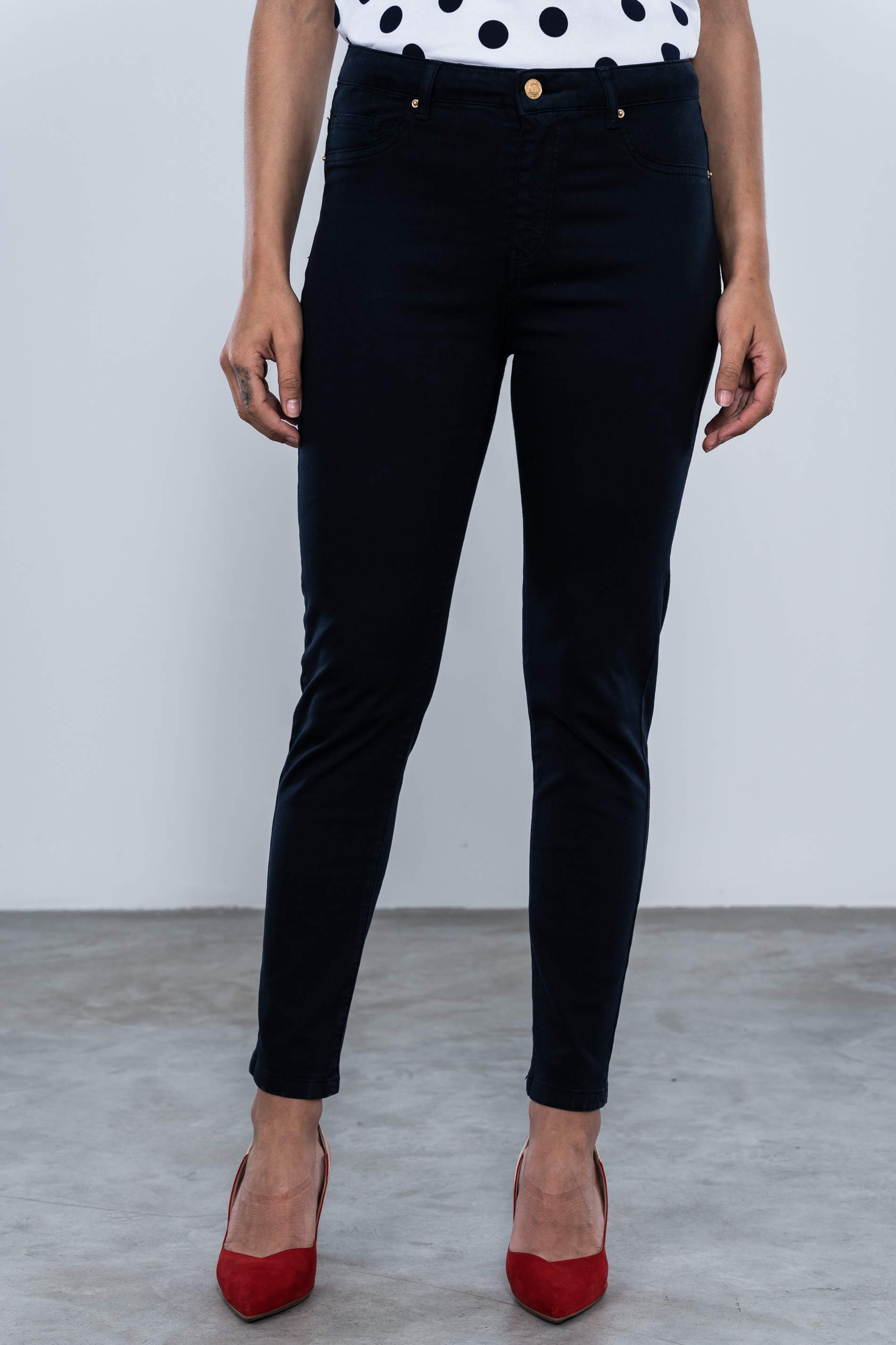 PANTALON 5 BOLSILLOS TOBILLERO MARINO