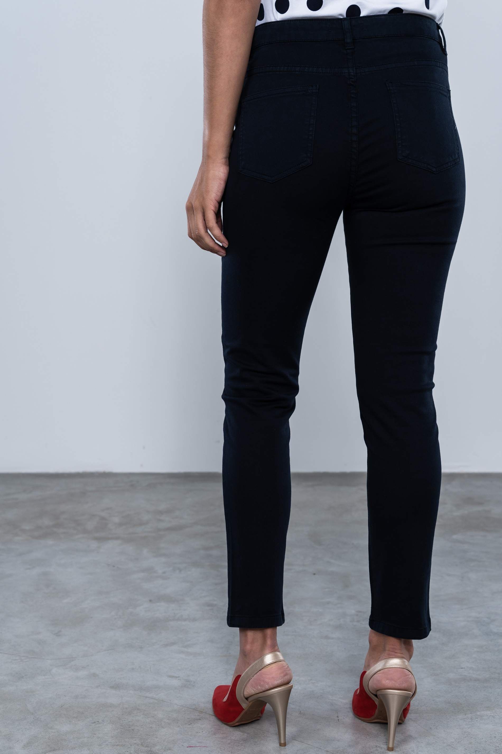 PANTALON 5 BOLSILLOS TOBILLERO MARINO