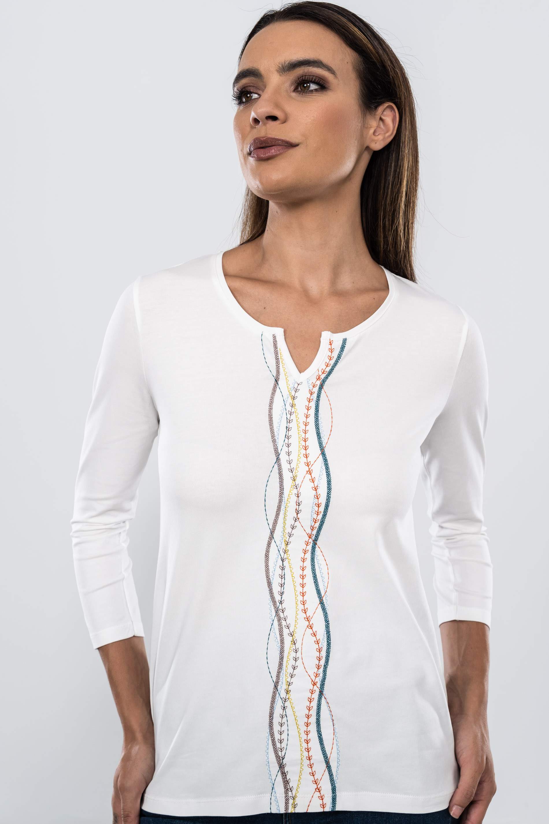CAMISETA BORDAD TIRAS CENTRO COLORES