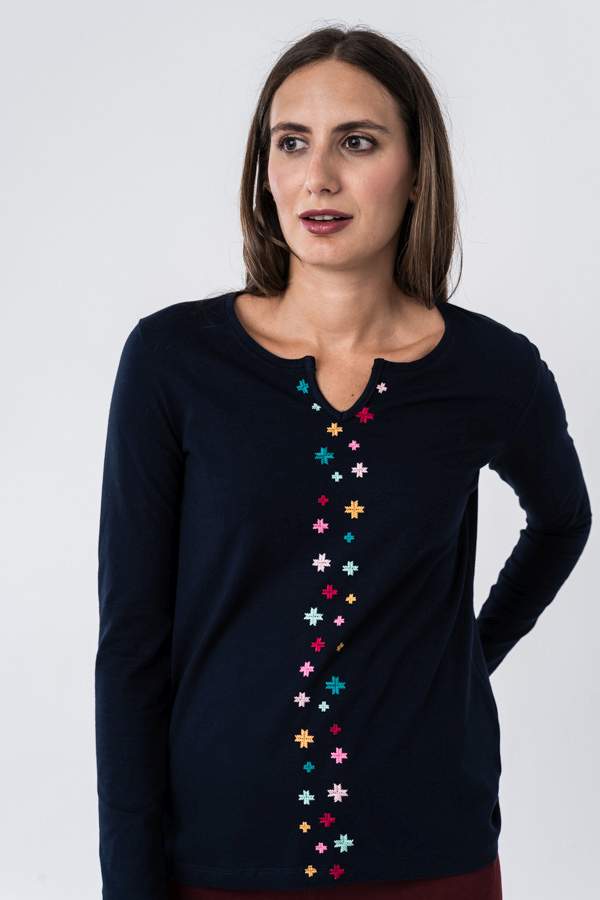 CAMISETA BORDADA ESTRELLITAS MARINO