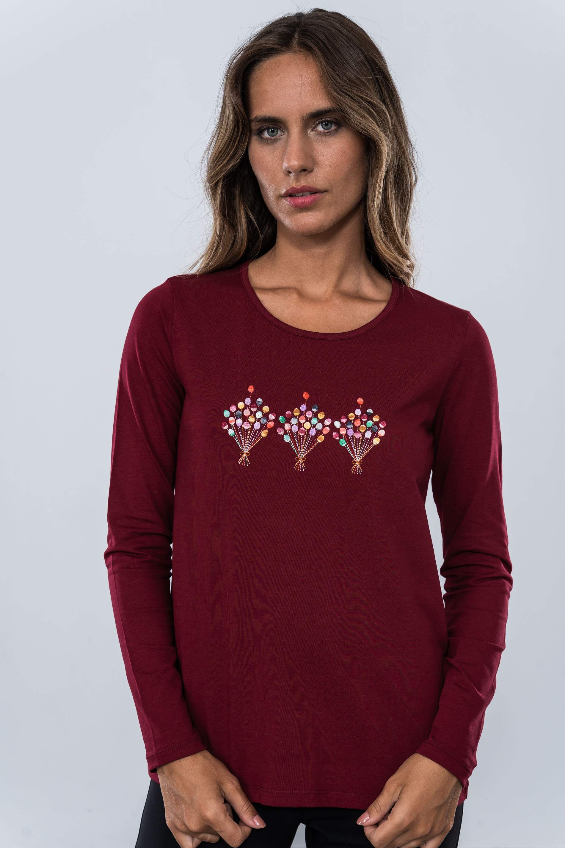 CAMISETA BORDADA GLOBITOS COLORES