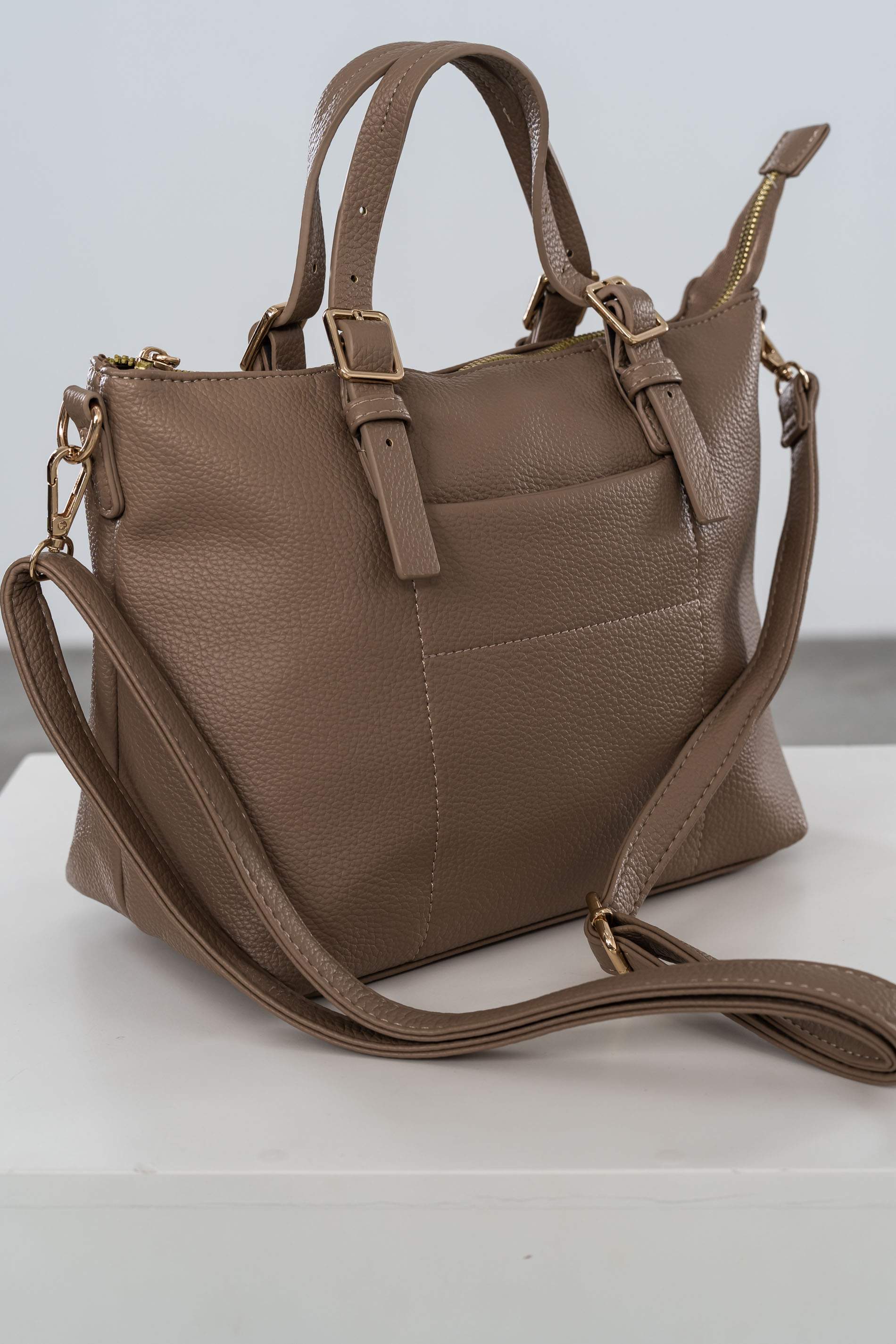 BOLSO TOTE HEBILLA TAUPE