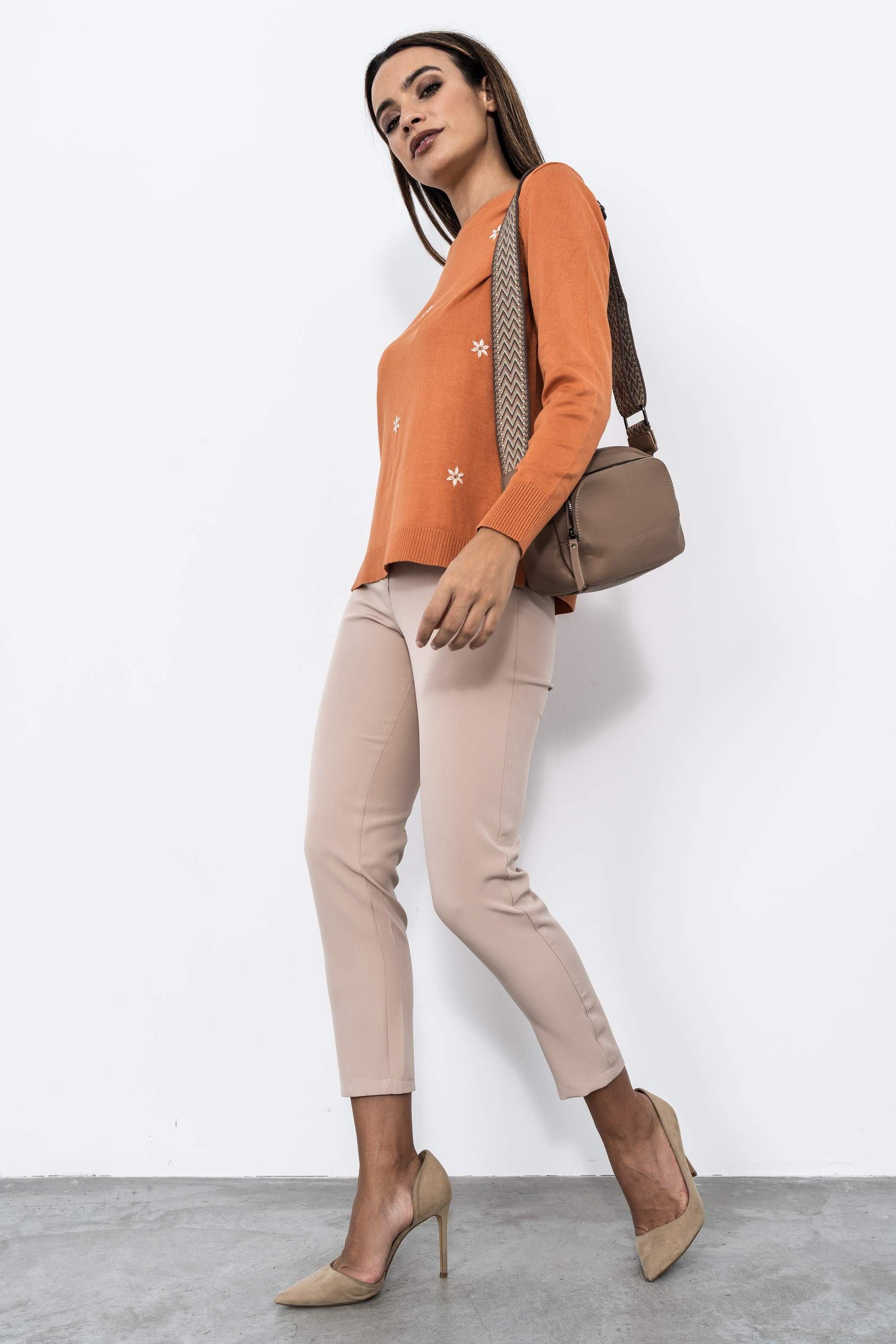 JERSEY BORDADO MARGARITAS CALDERA