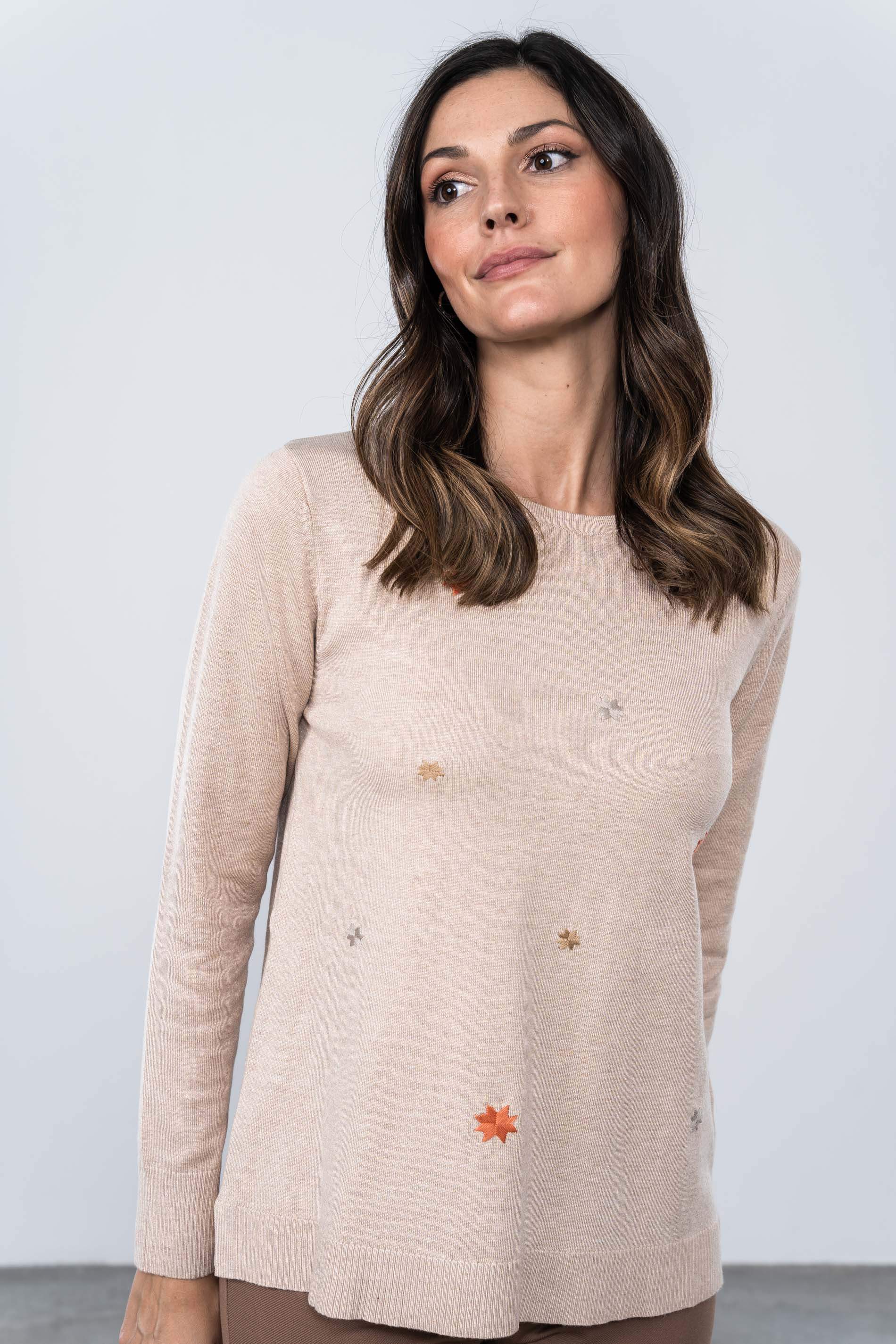 JERSEY BORDADO ESTRELLAS COLORES BEIG