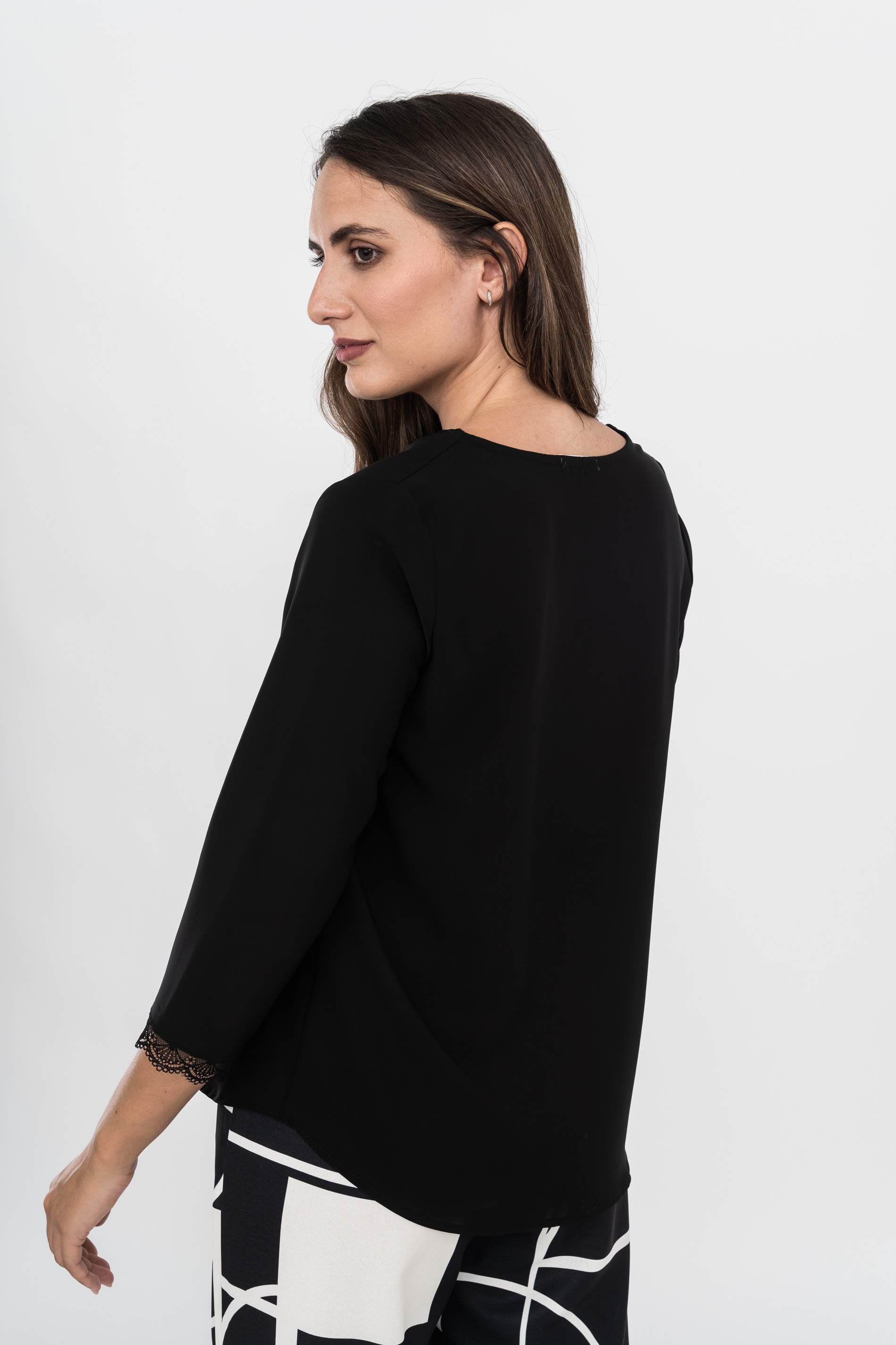BLUSA COMBINADA ENCAJE NEGRO