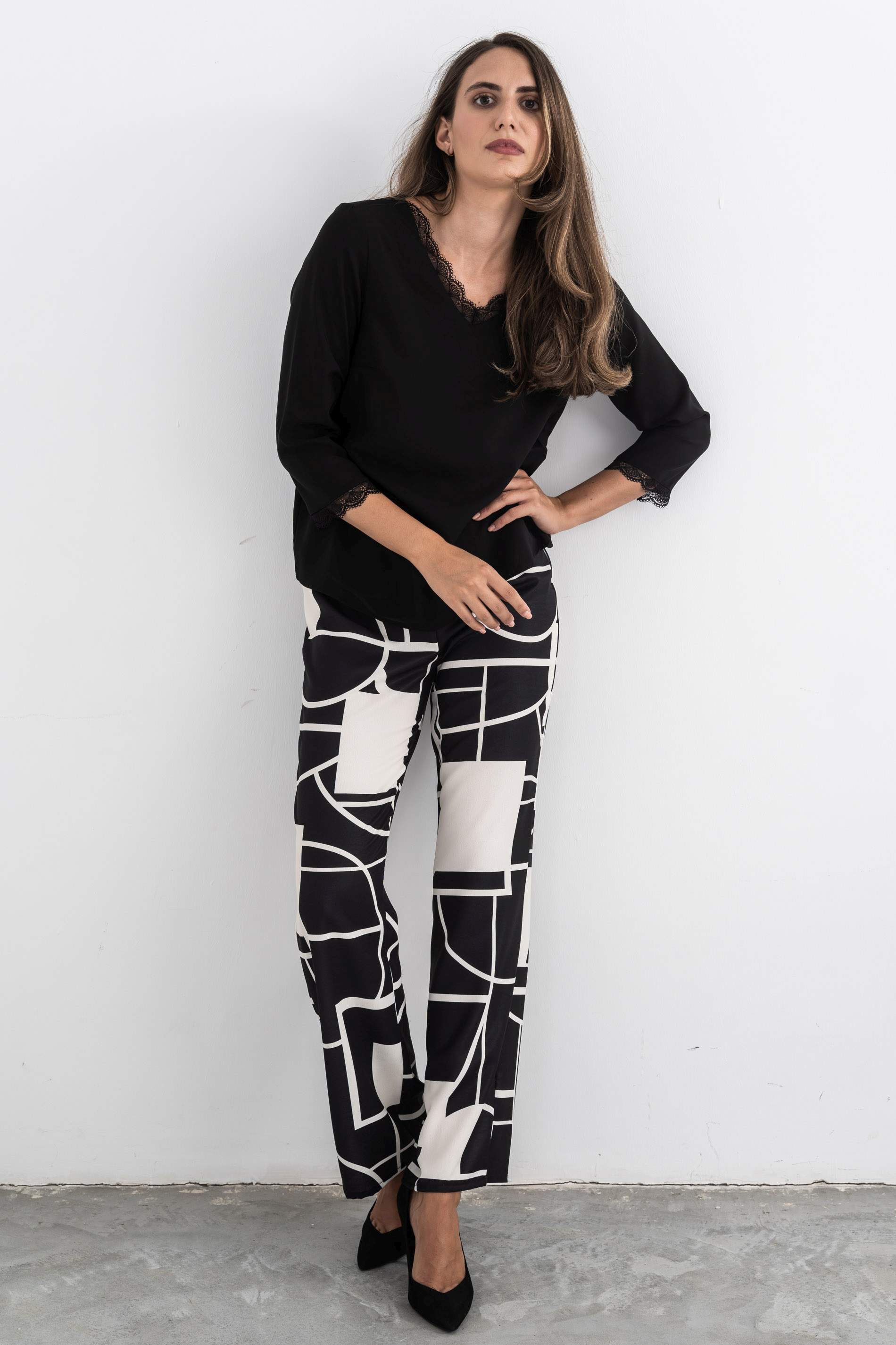 BLUSA COMBINADA ENCAJE NEGRO