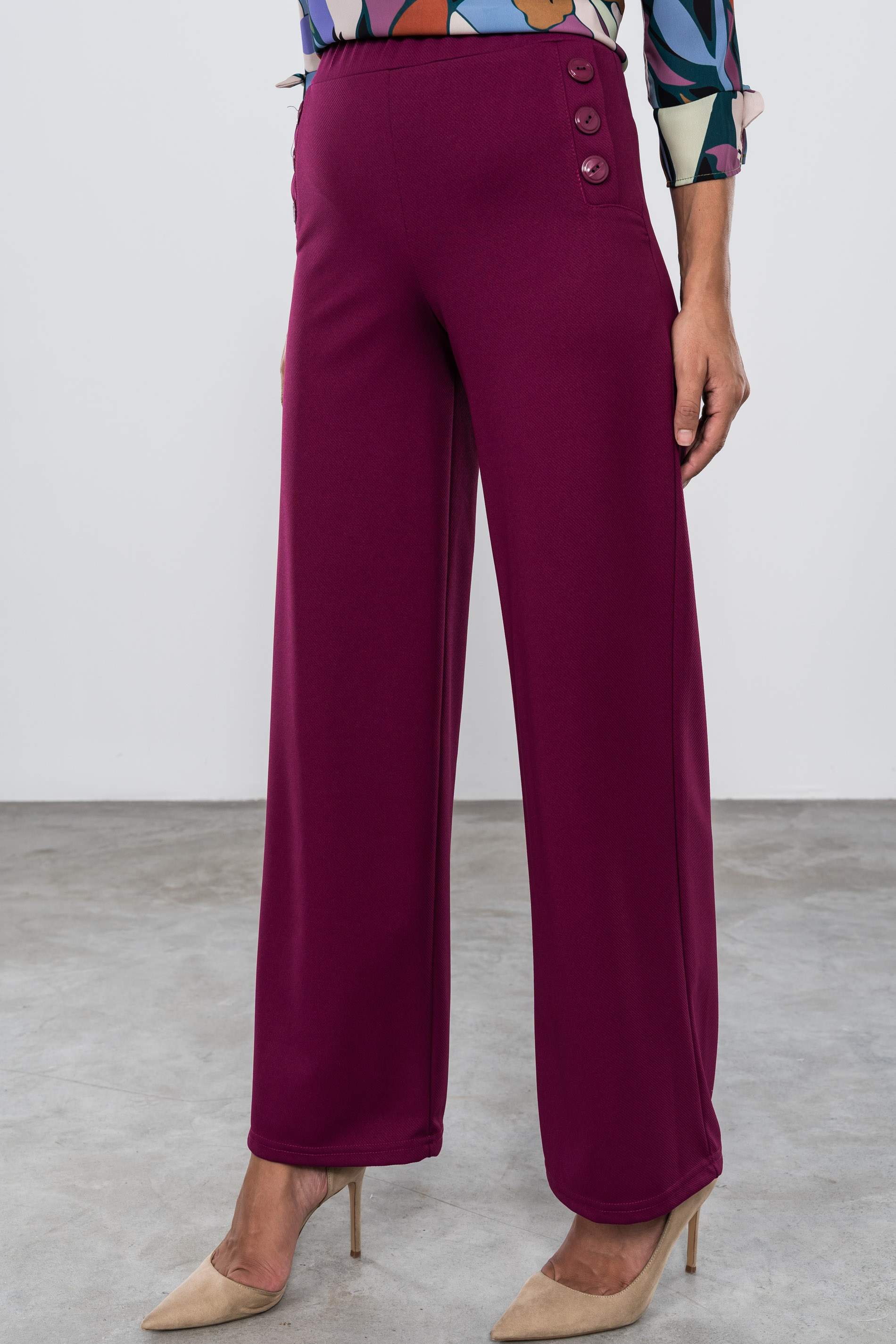 PANTALON ANCHO BOTONES BERENJENA