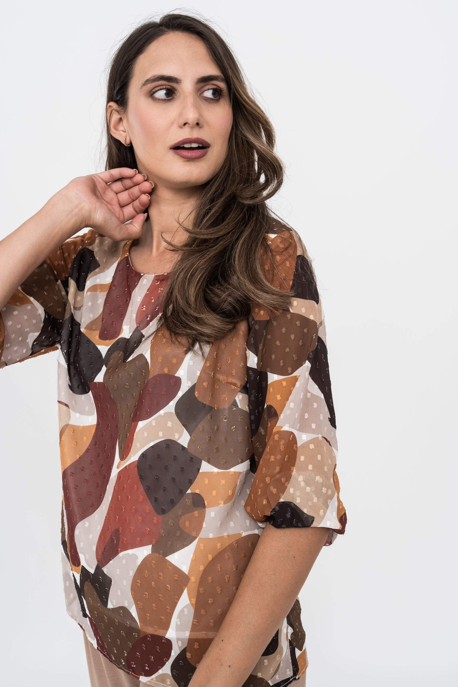 BLUSA PLUMETI MANCHAS 