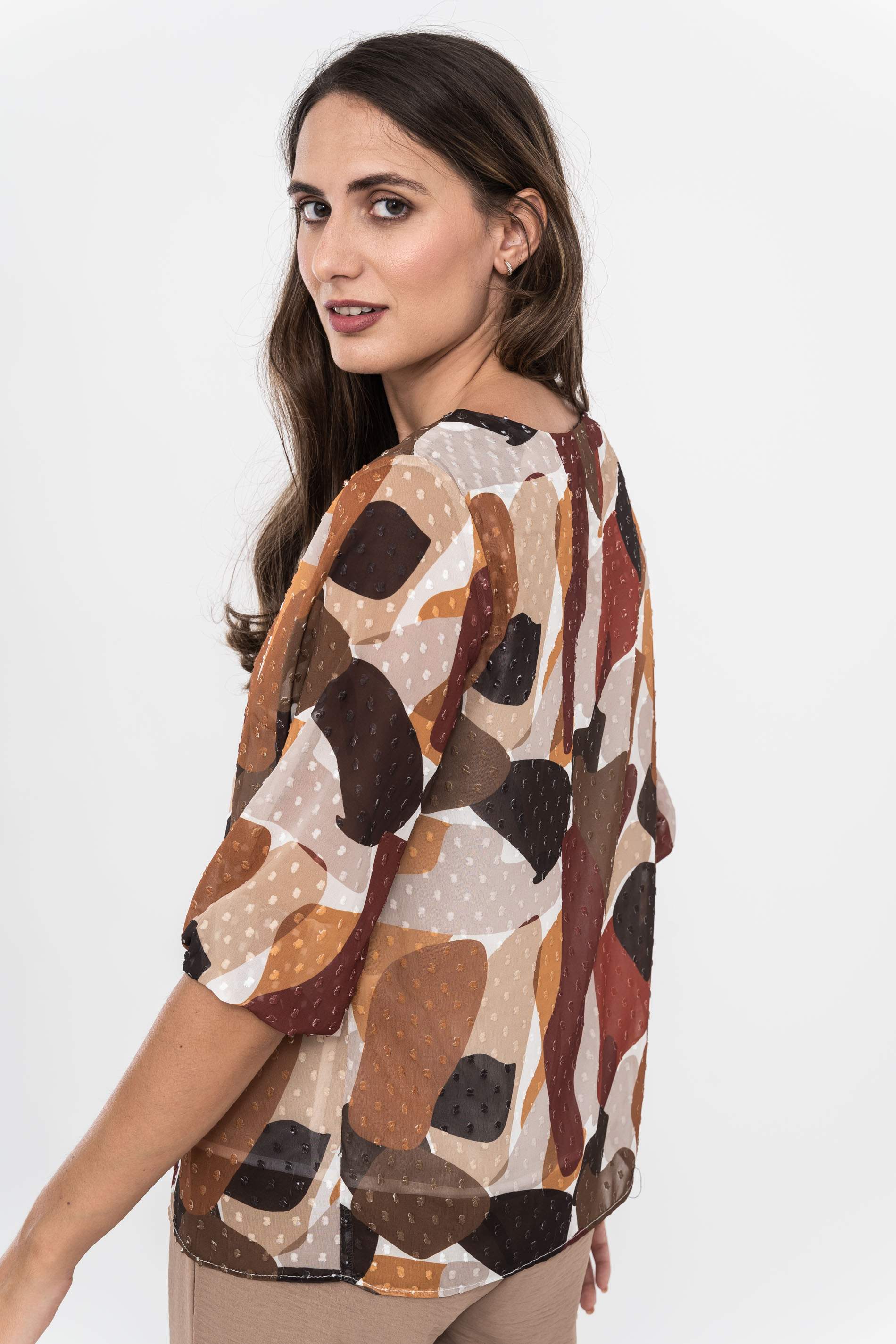 BLUSA PLUMETI MANCHAS 