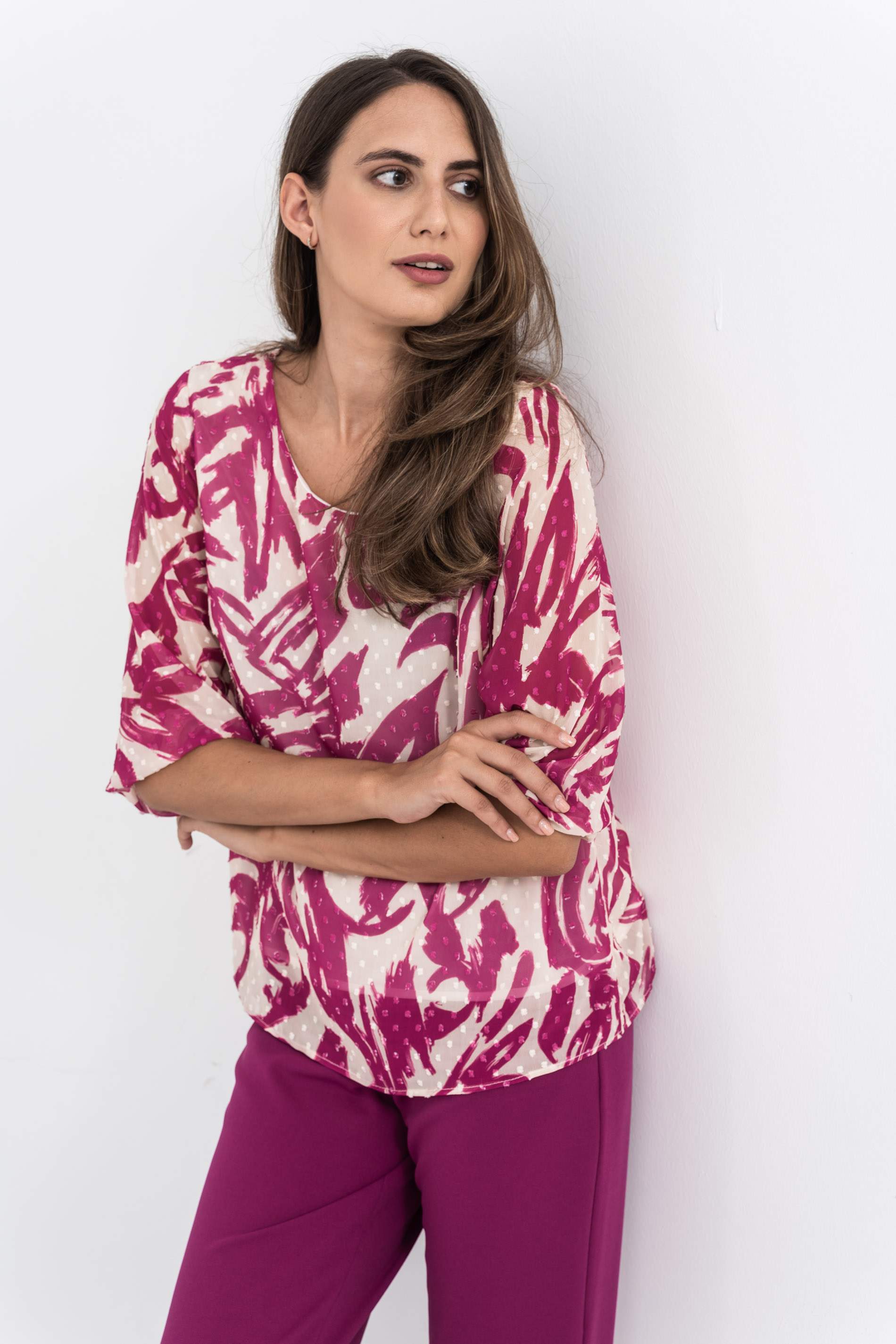 BLUSA PLUMETI PINCELADAS FUCSIA