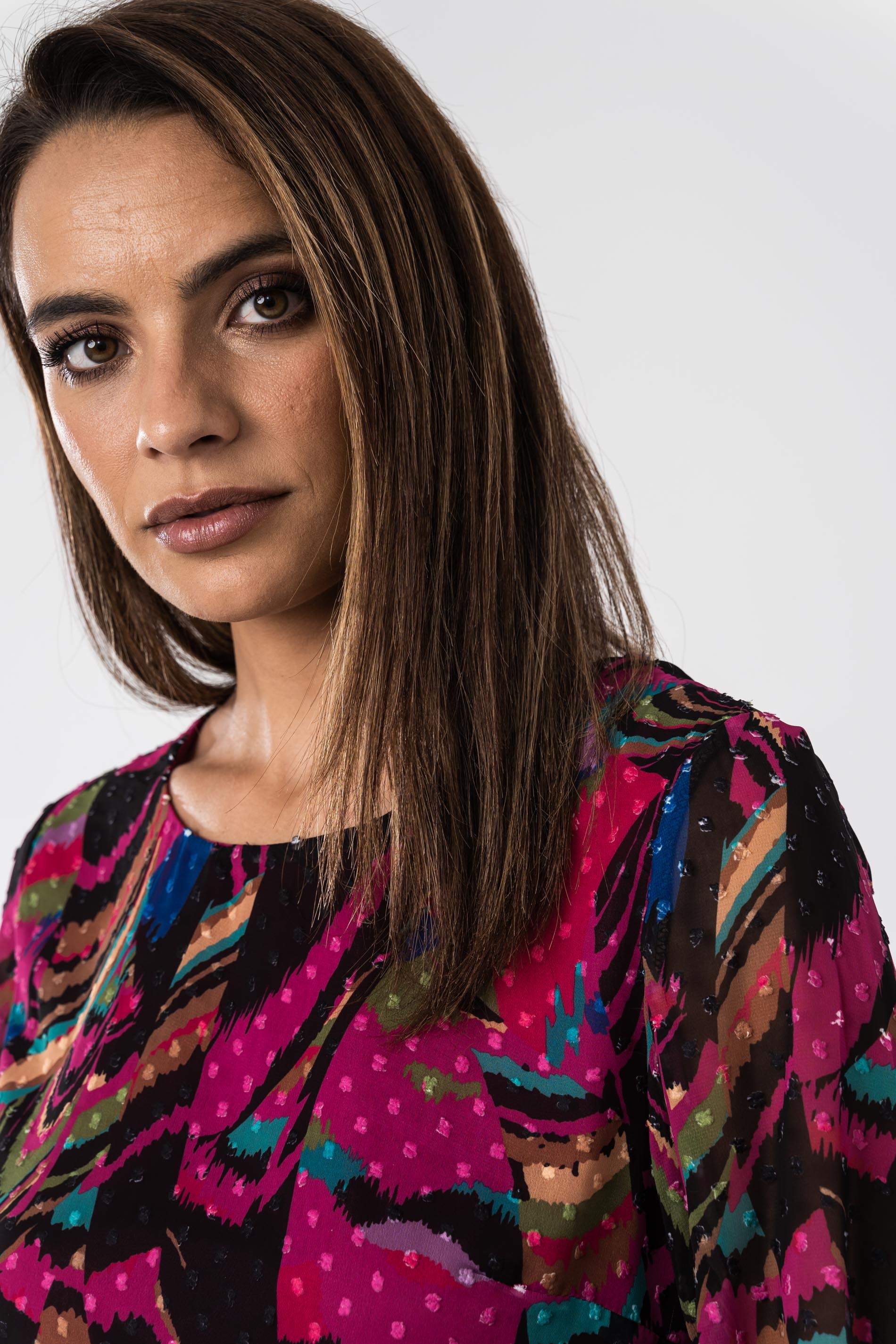 BLUSA PLUMETI ABSTRACTO 