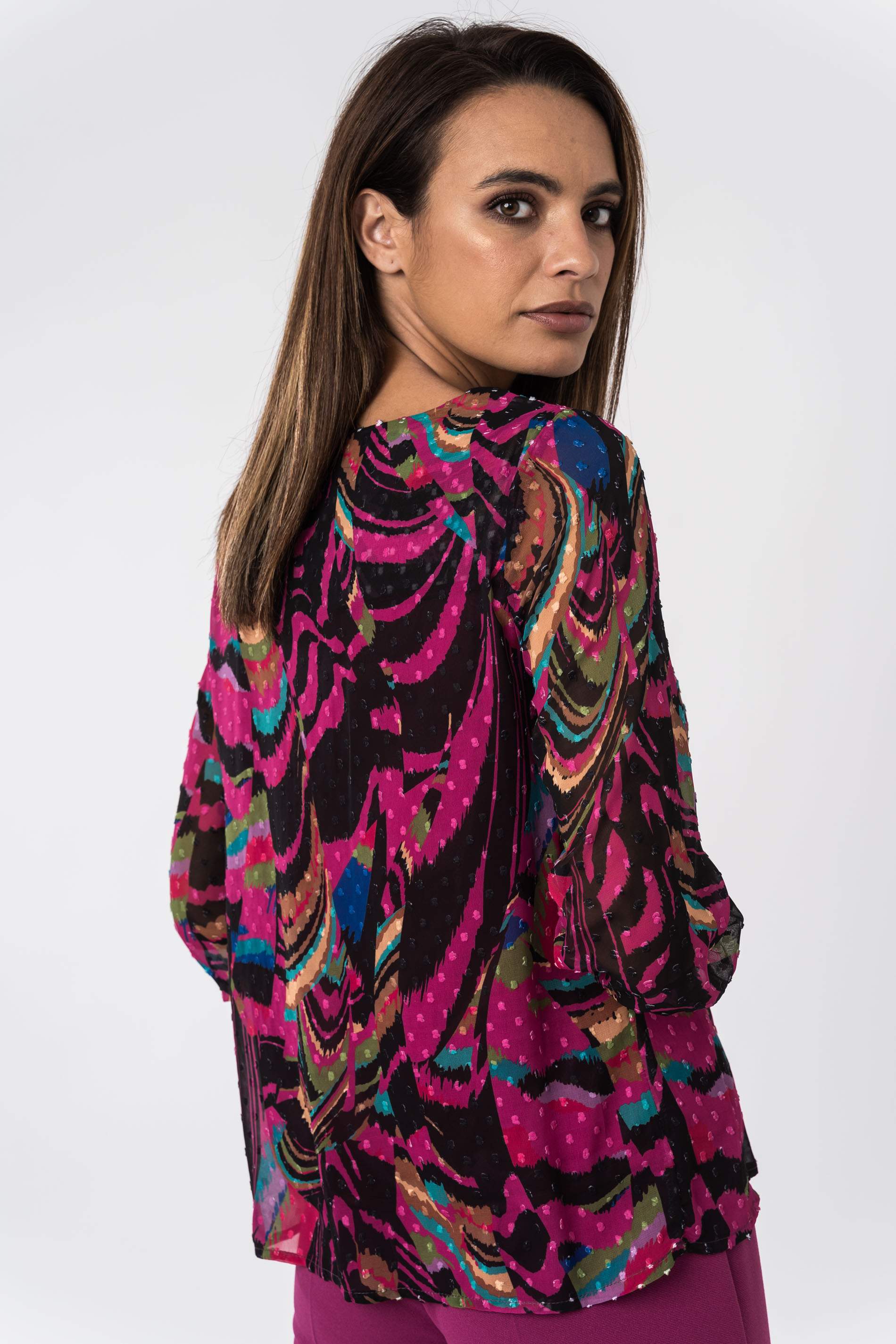 BLUSA PLUMETI ABSTRACTO 