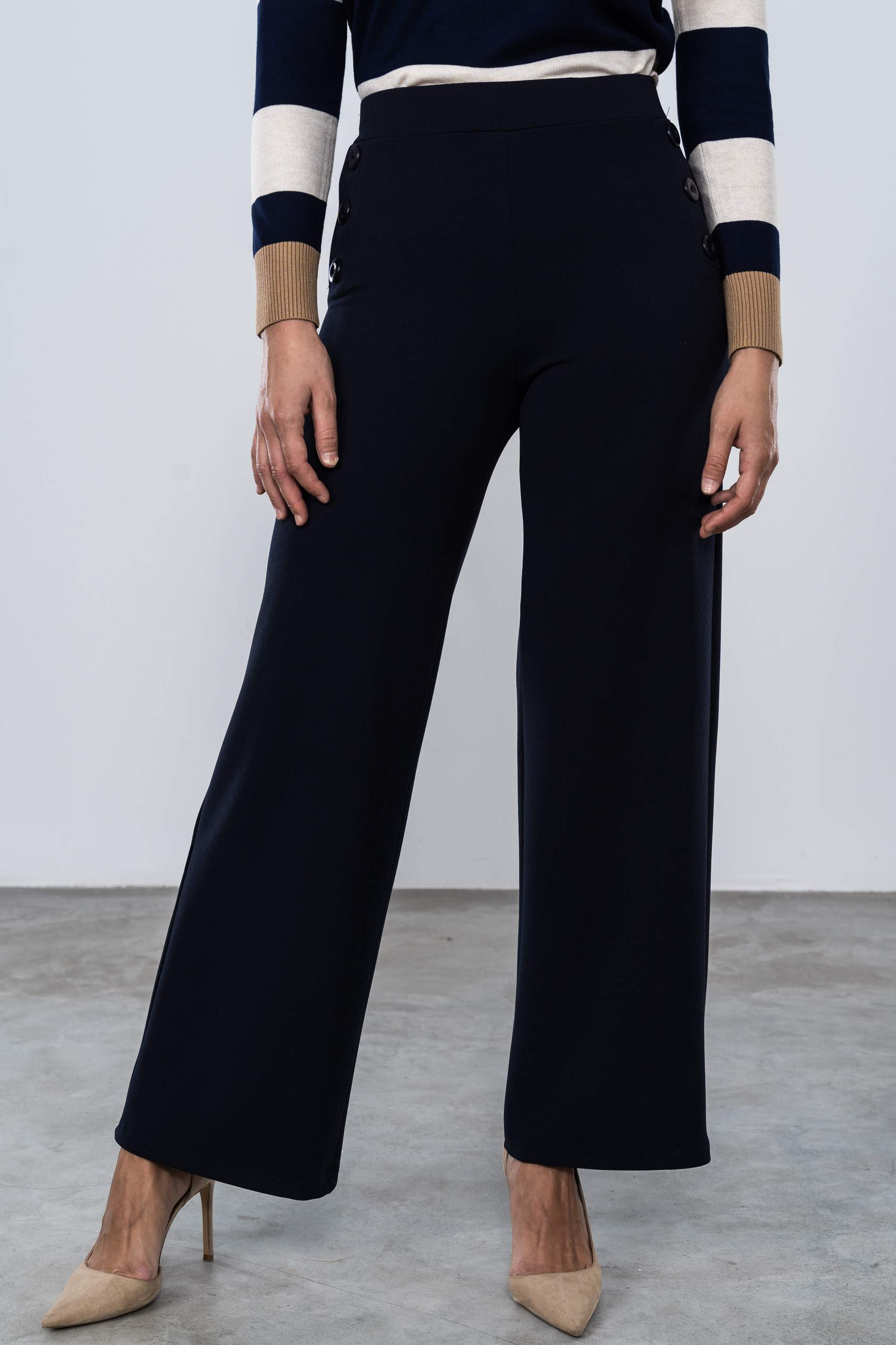 PANTALON ANCHO BOTONES MARINO