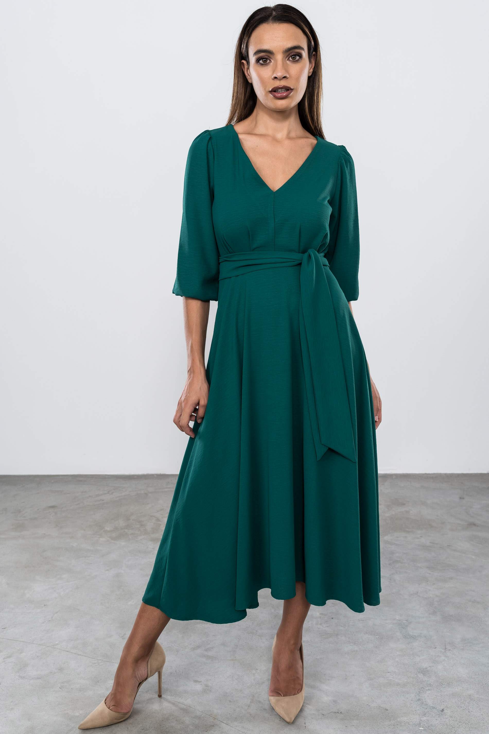 VESTIDO MIDI VUELO