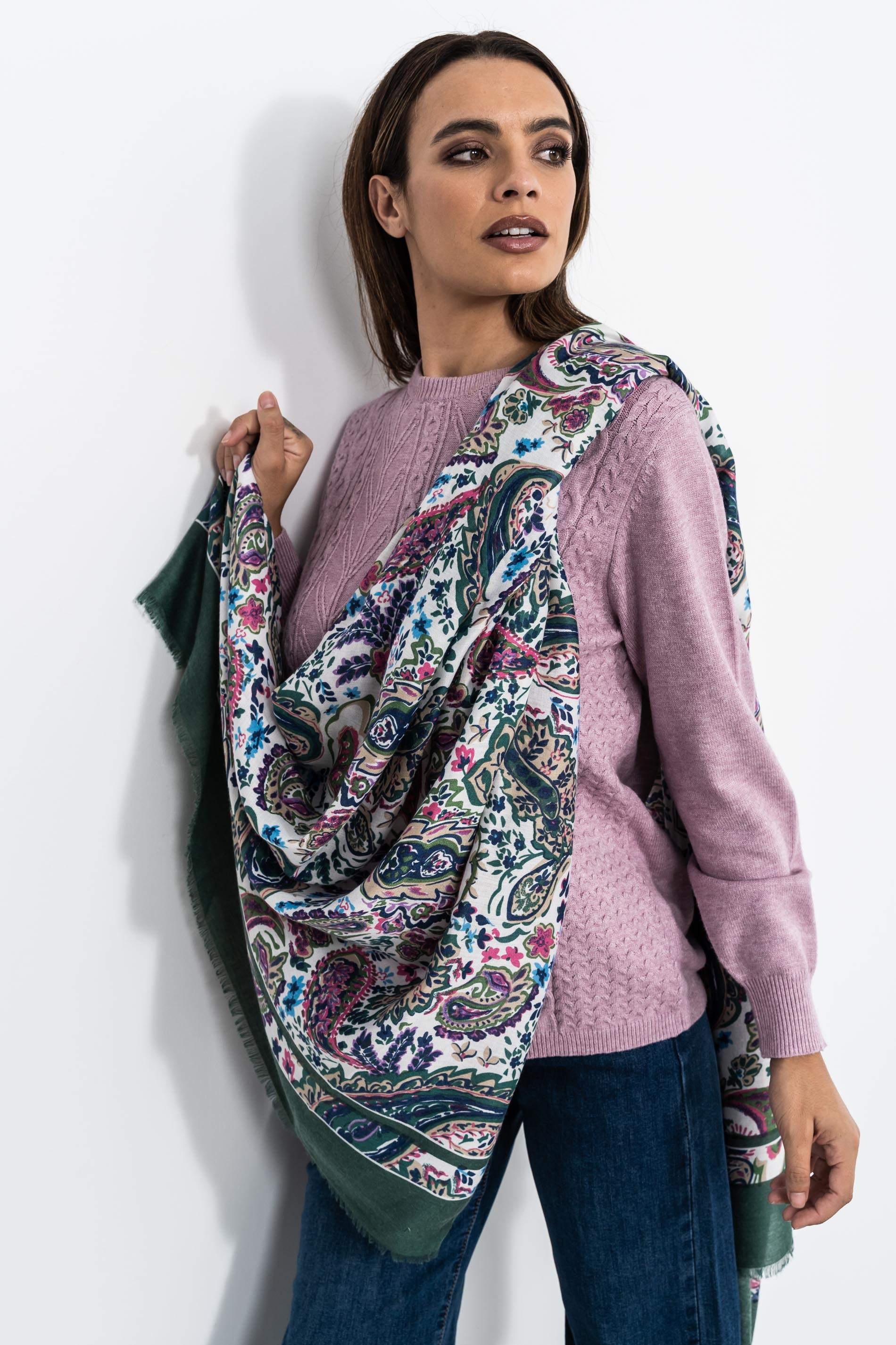 JERSEY OCHOS CUELLO CAJA MALVA