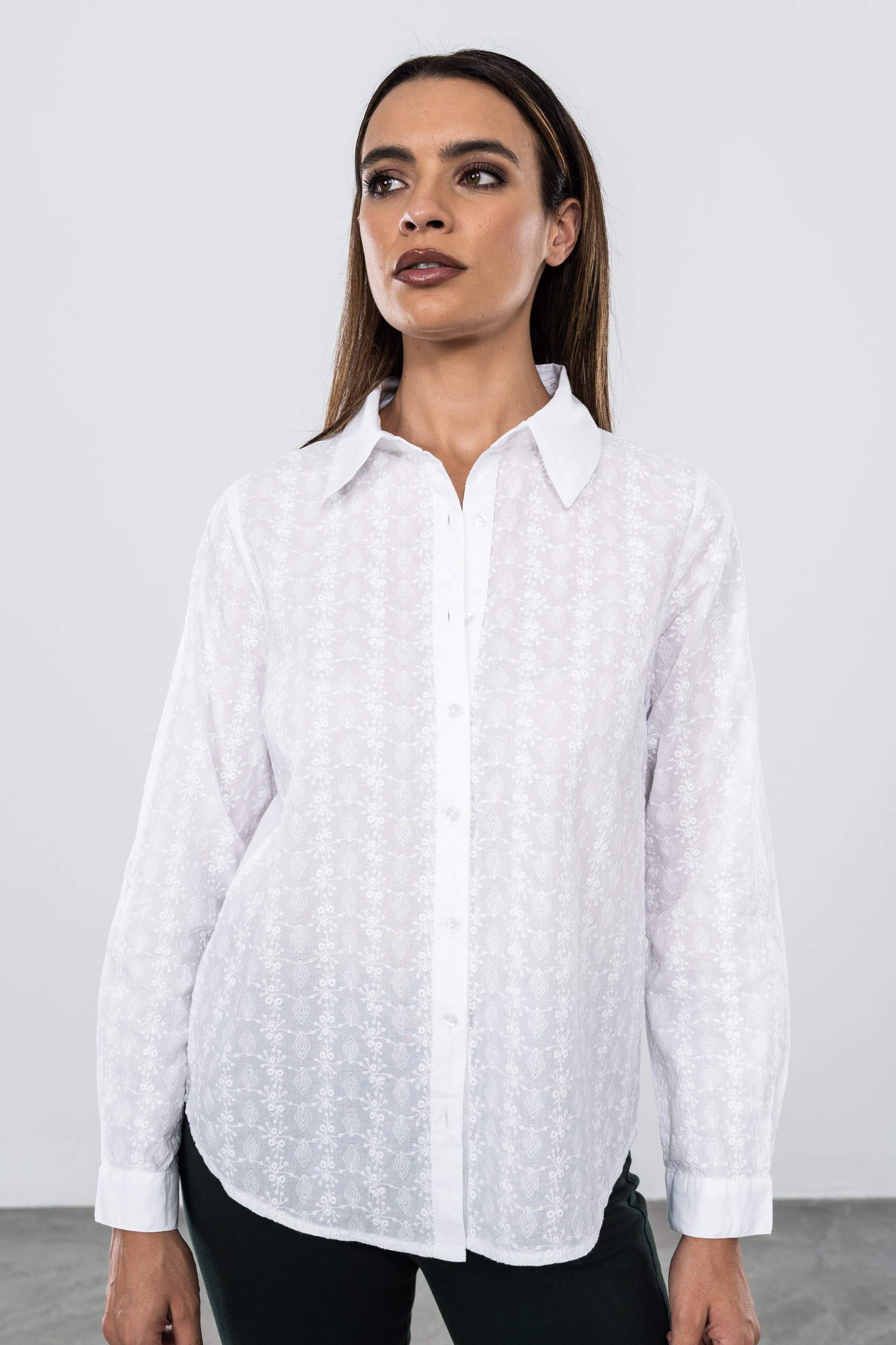 CAMISA BORDADA MANGA LARGA