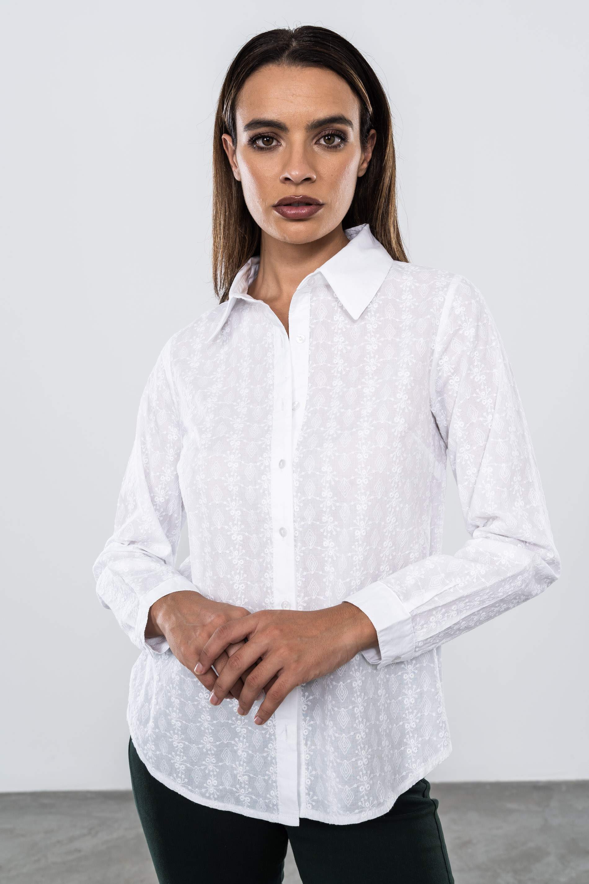 CAMISA BORDADA MANGA LARGA