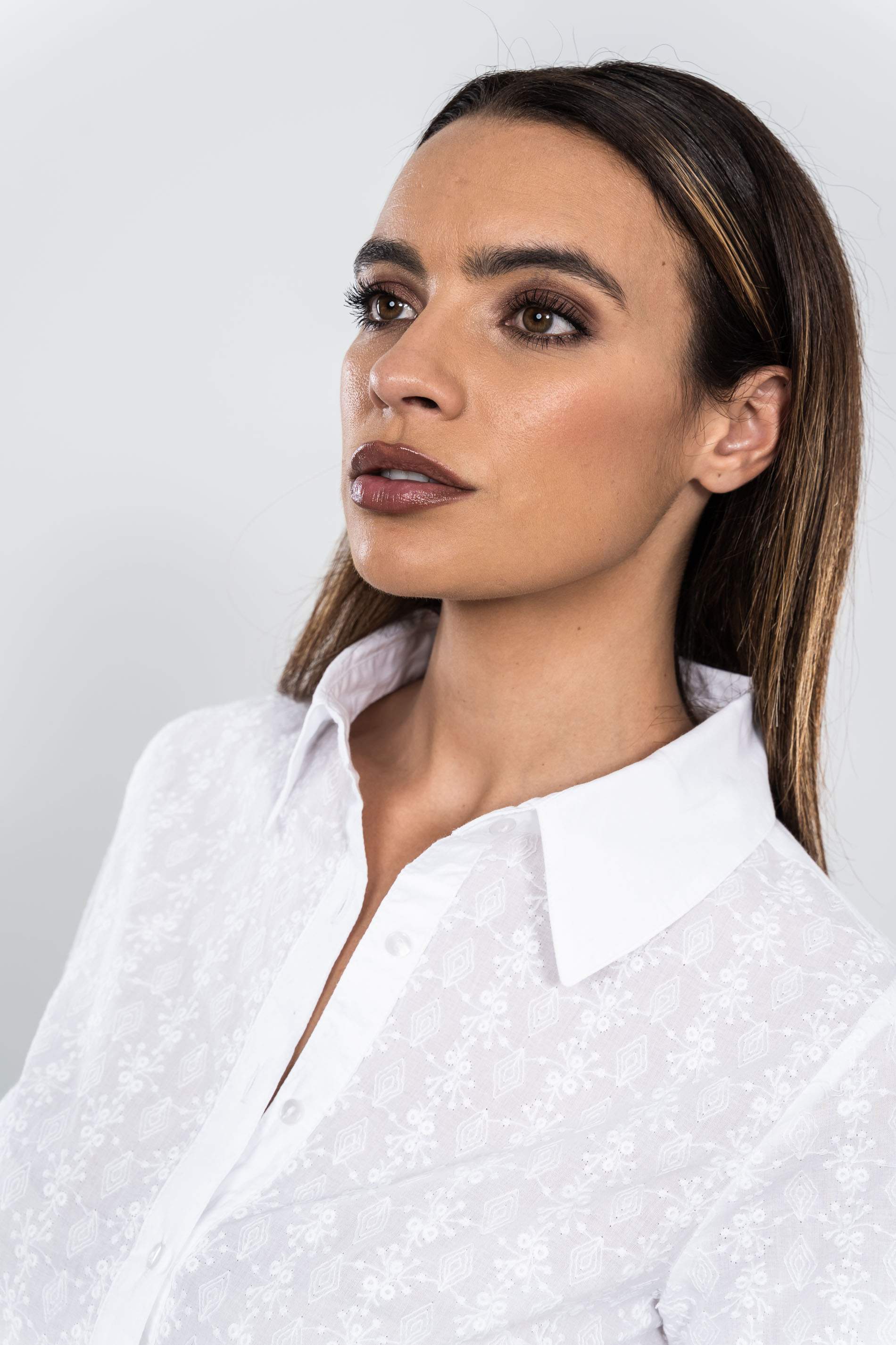 CAMISA BORDADA MANGA LARGA