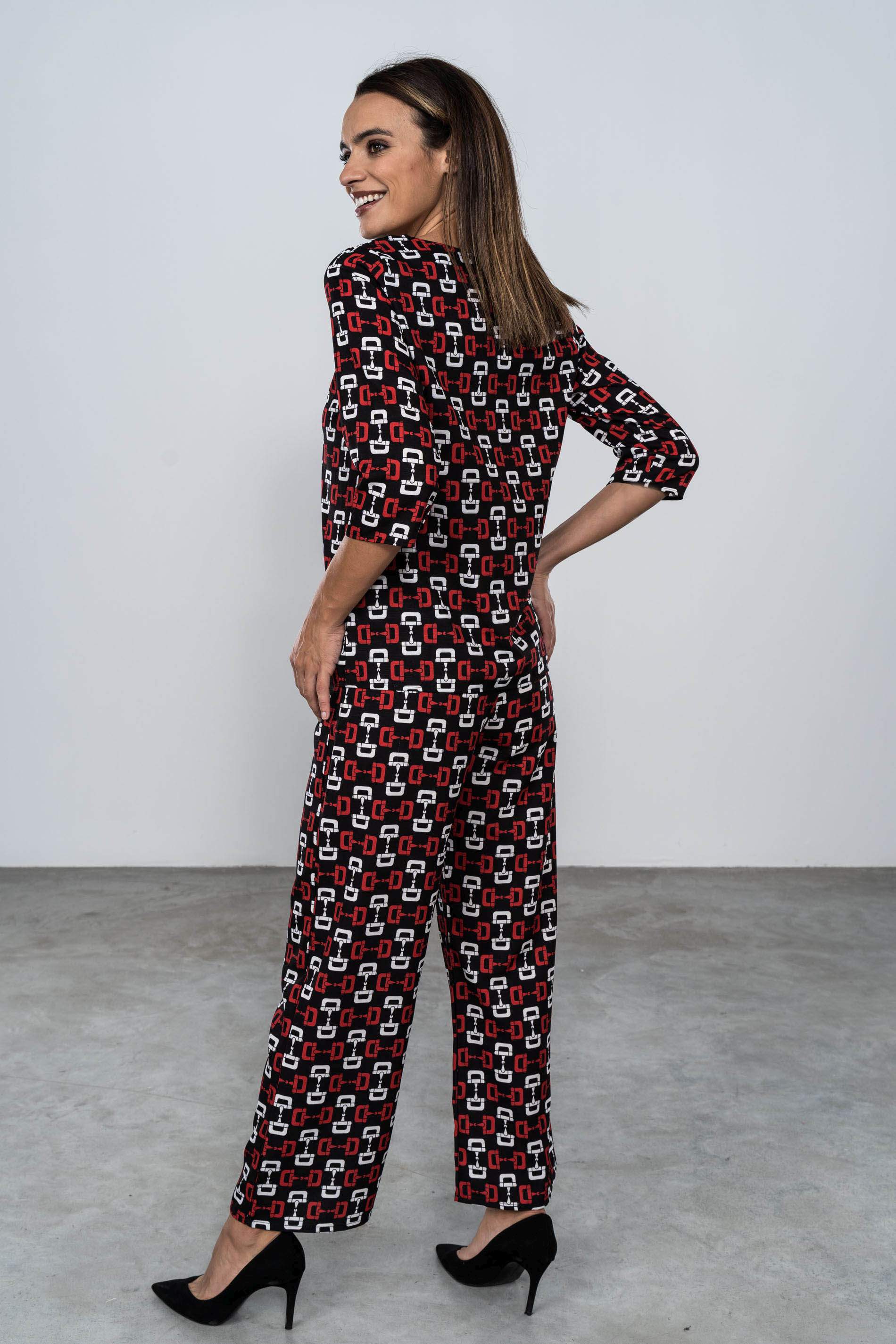 PANTALON ESTAMPADO ESTRIBOS