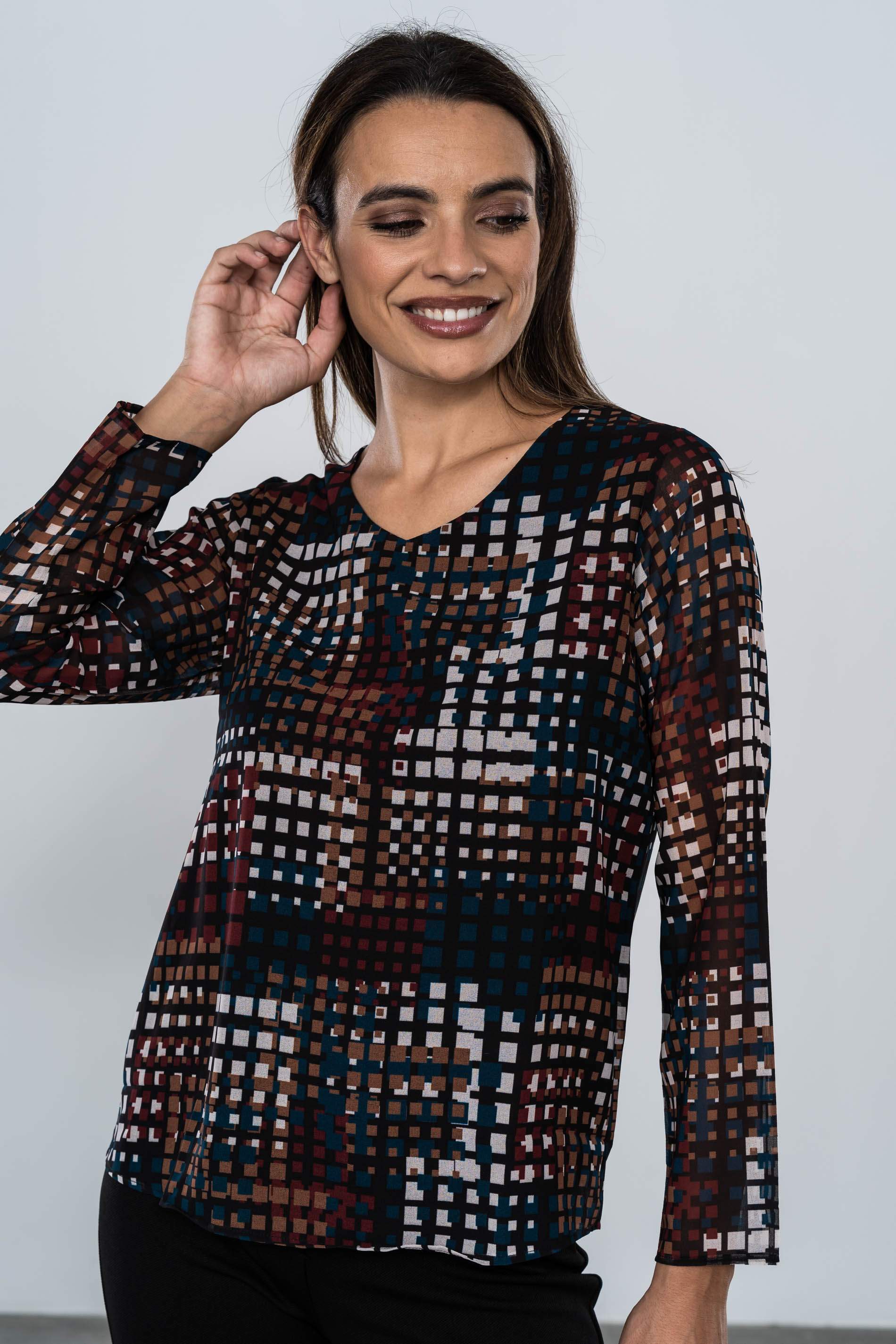 BLUSA ESTAMPADA C PICO