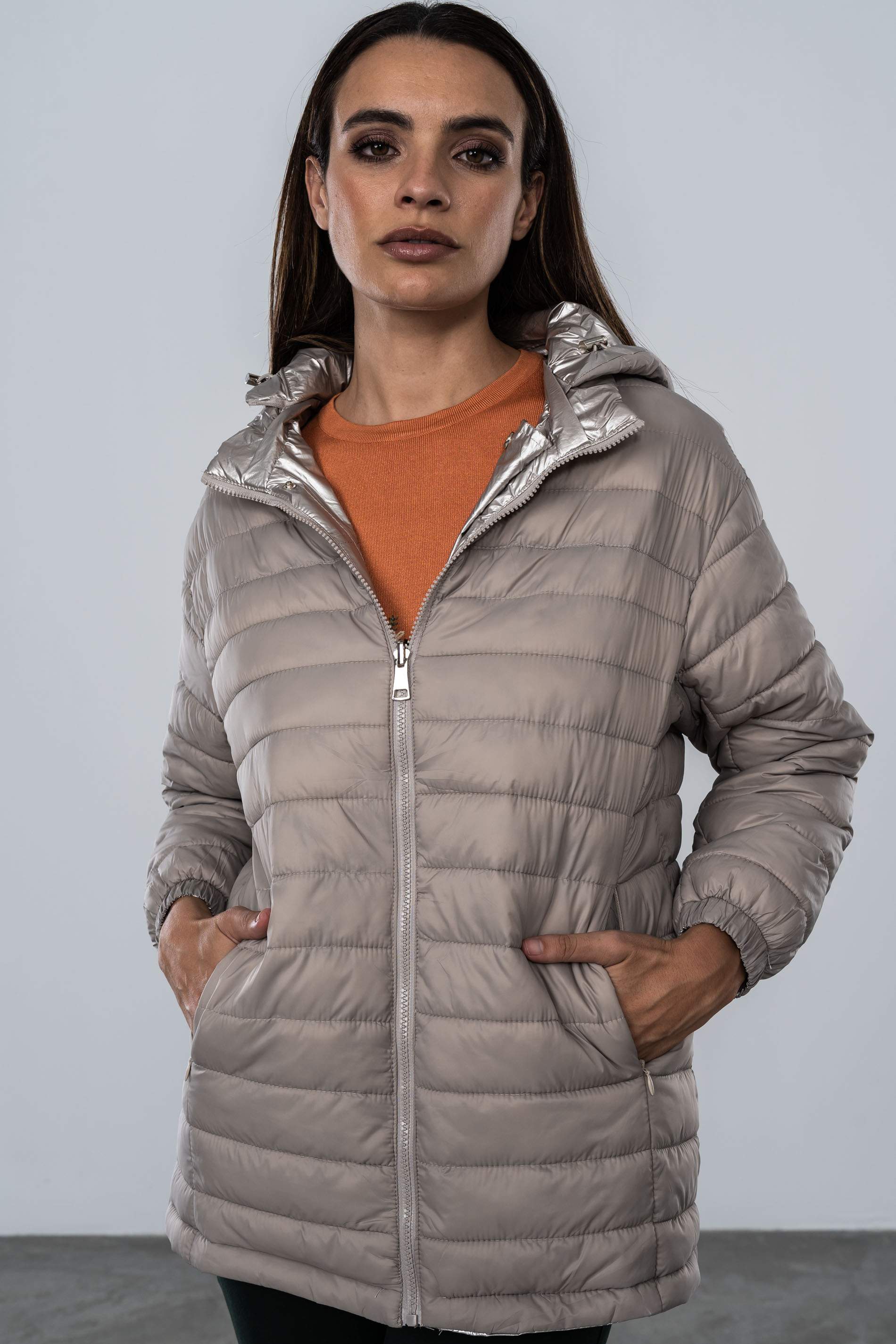 PARKA LIGERA REVERSIBLE SATINADA GRIS
