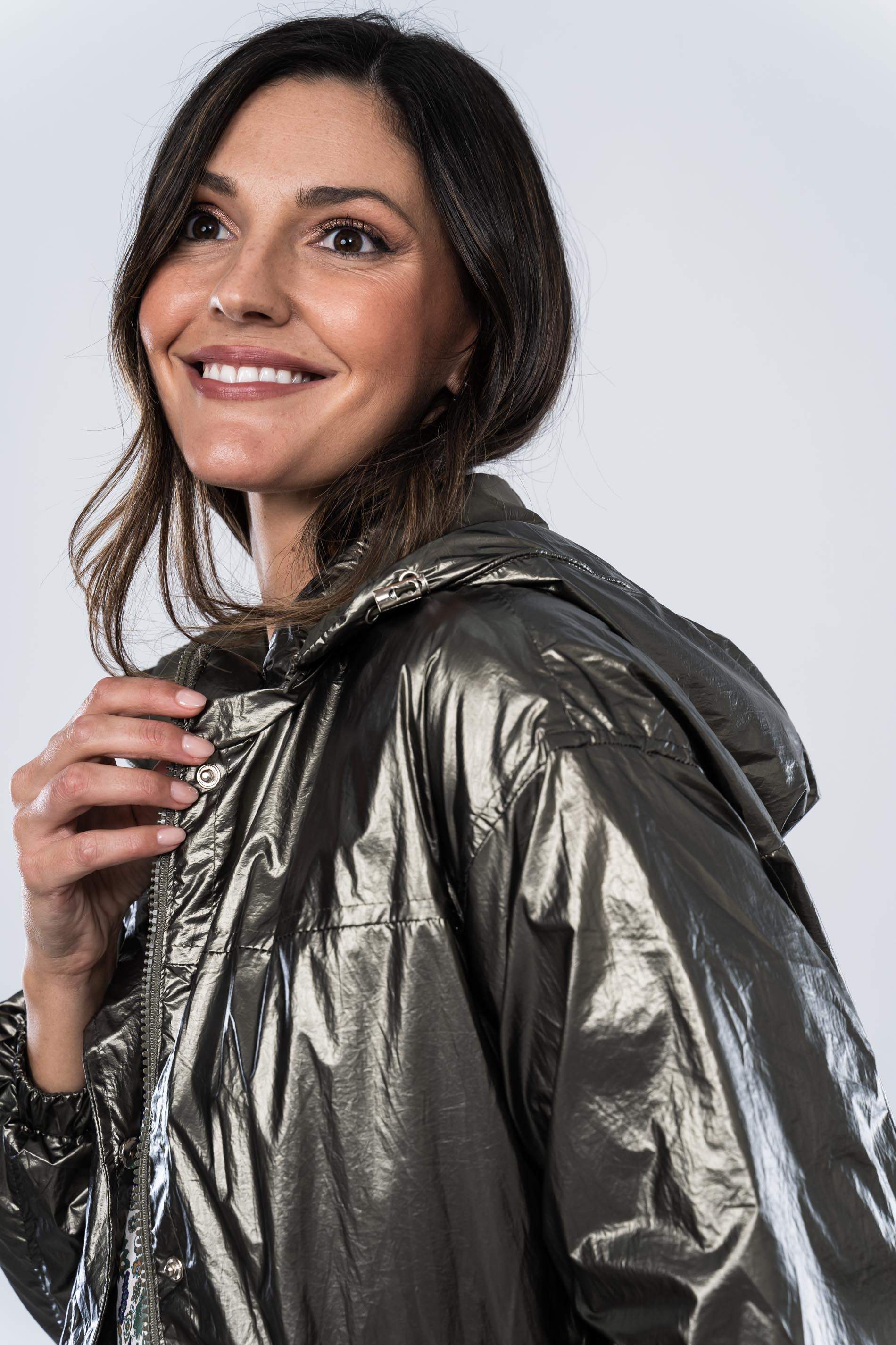 PARKA LIGERA REVERSIBLE SATINADA KAKI