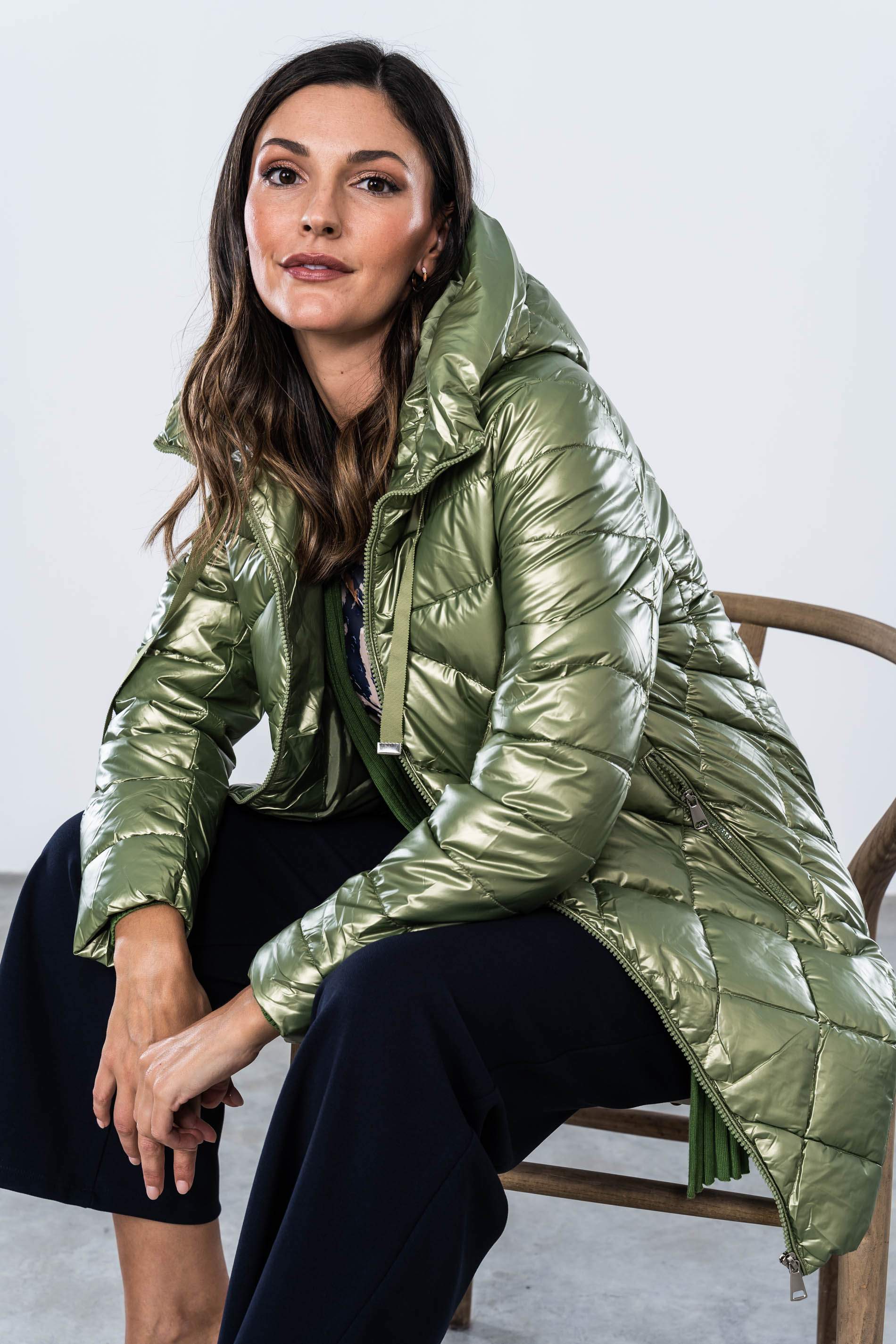 PARKA SATINADA PESPUNTE ROMBO MANZANA