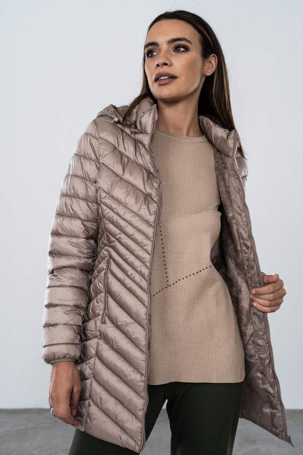 PARKA SATINADA PESPUNTE DIAGONAL BEIGE