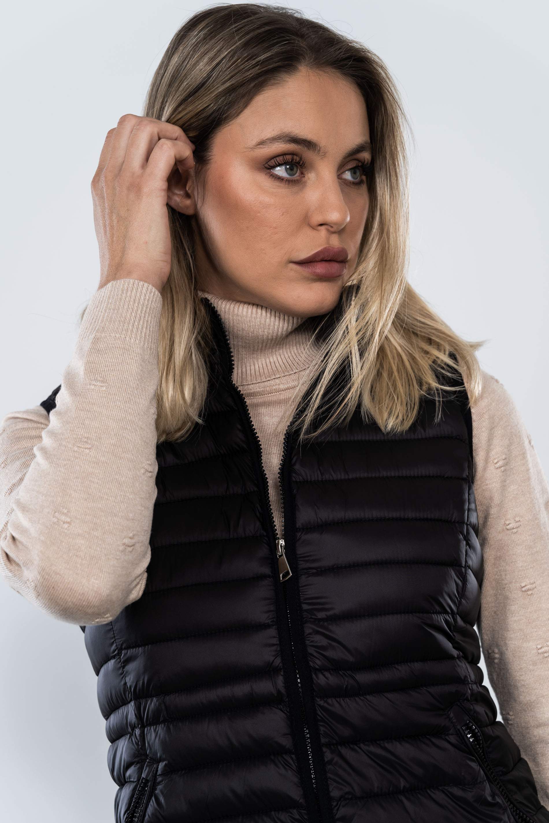 CHALECO AJUSTE CINTURA NEGRO