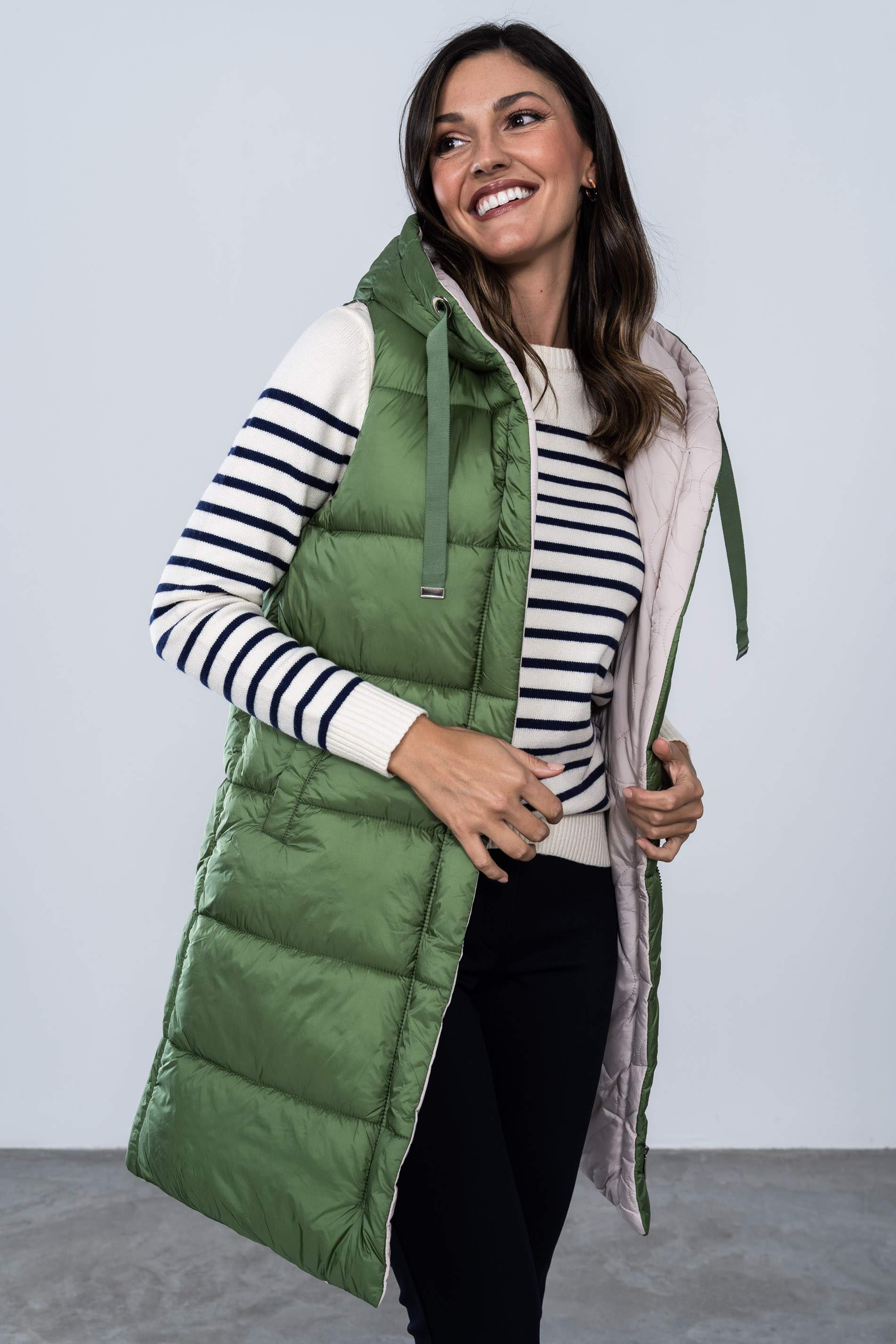 CHALECO REVERSIBLE LARGO VERDE