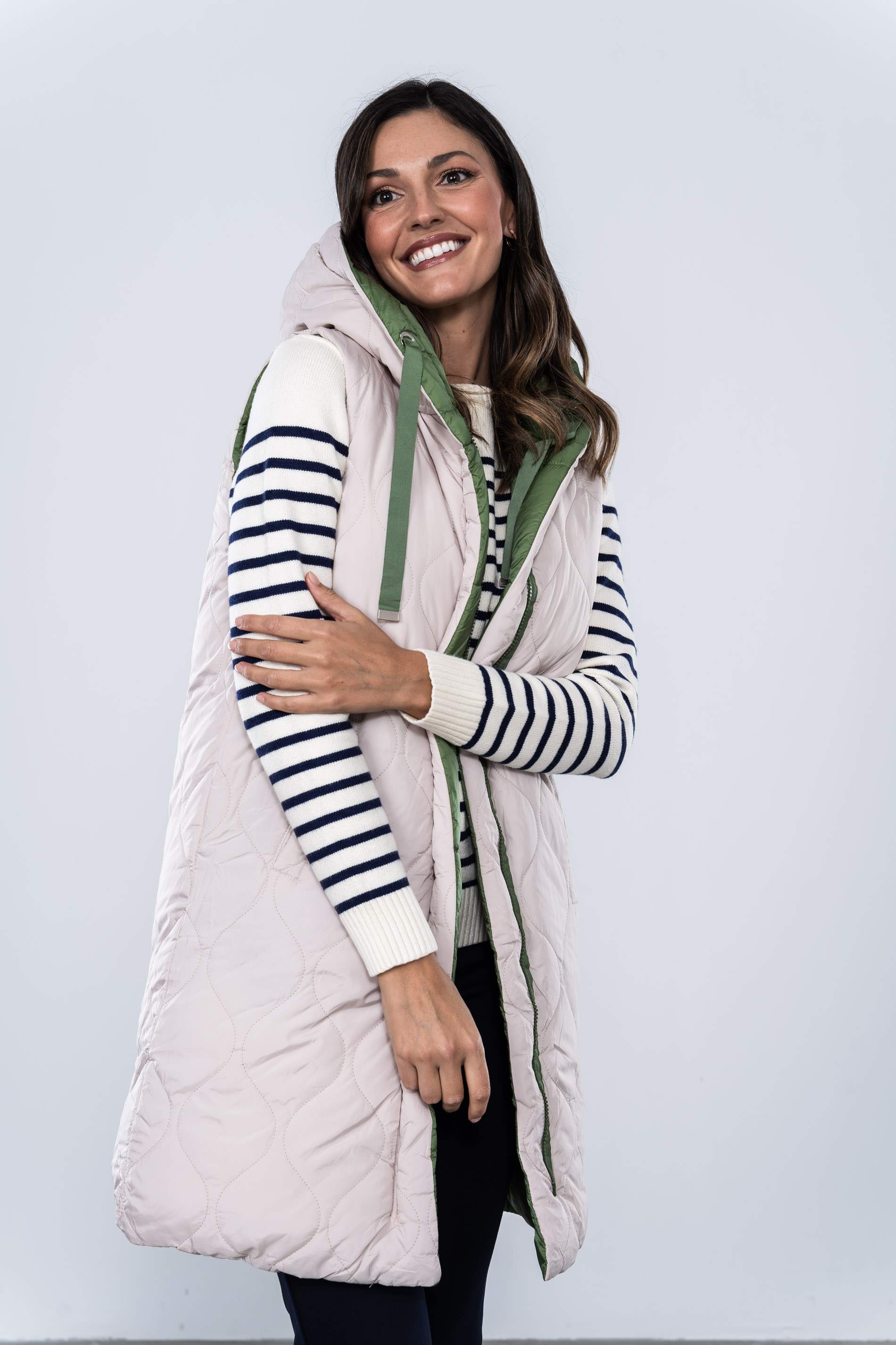 CHALECO REVERSIBLE LARGO VERDE