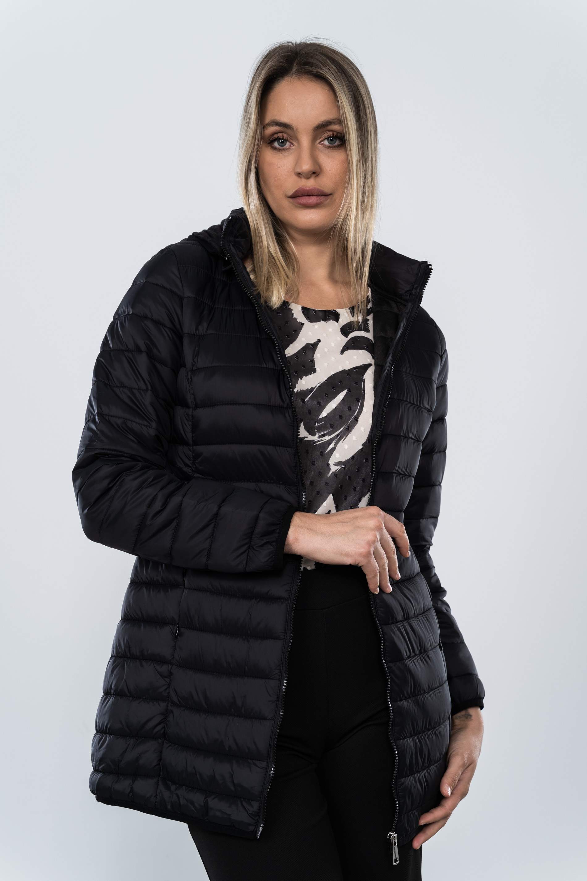 PARKA BOLSILLOS OCULTOS NEGRO