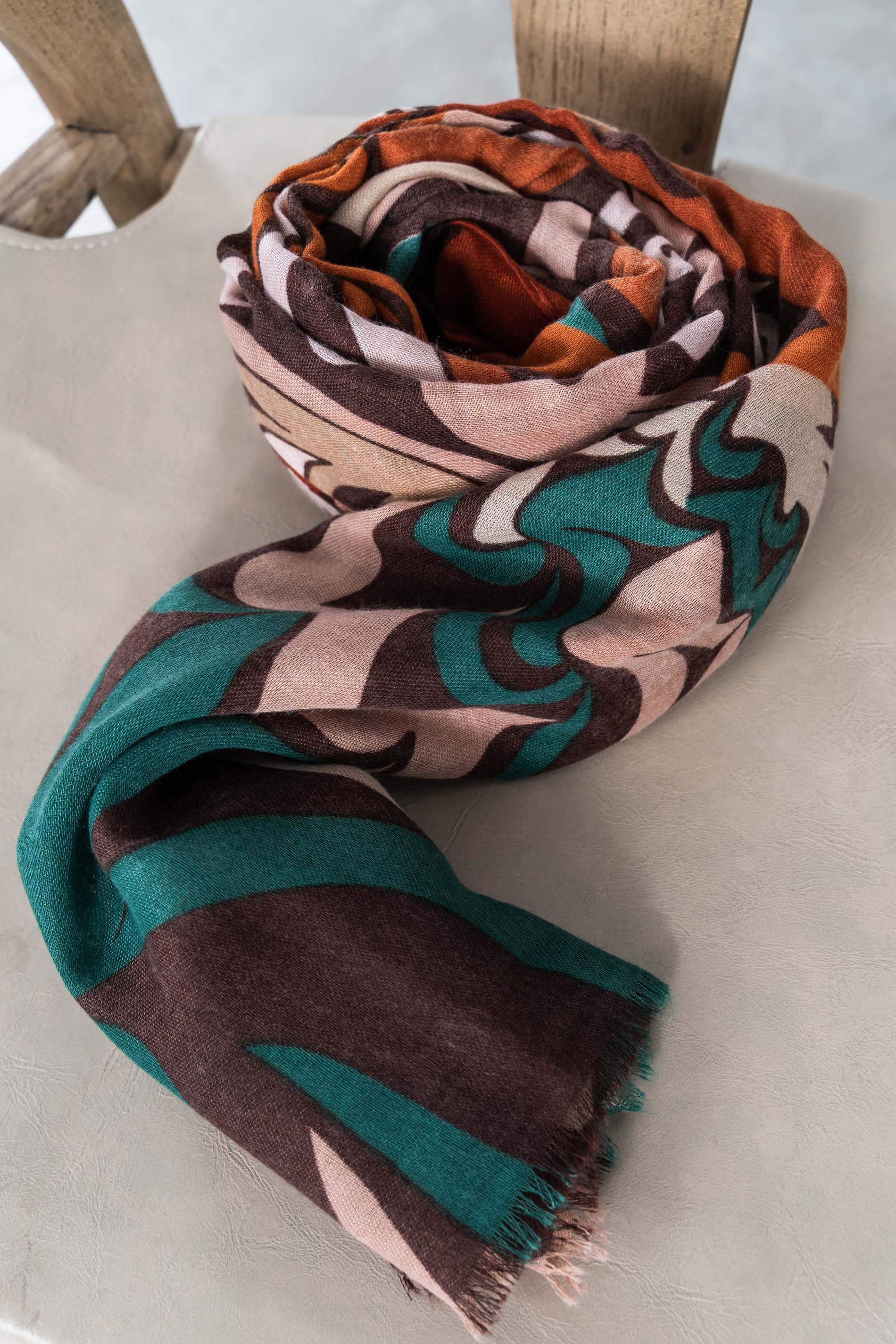 FOULARD DIBUJO RETRO
