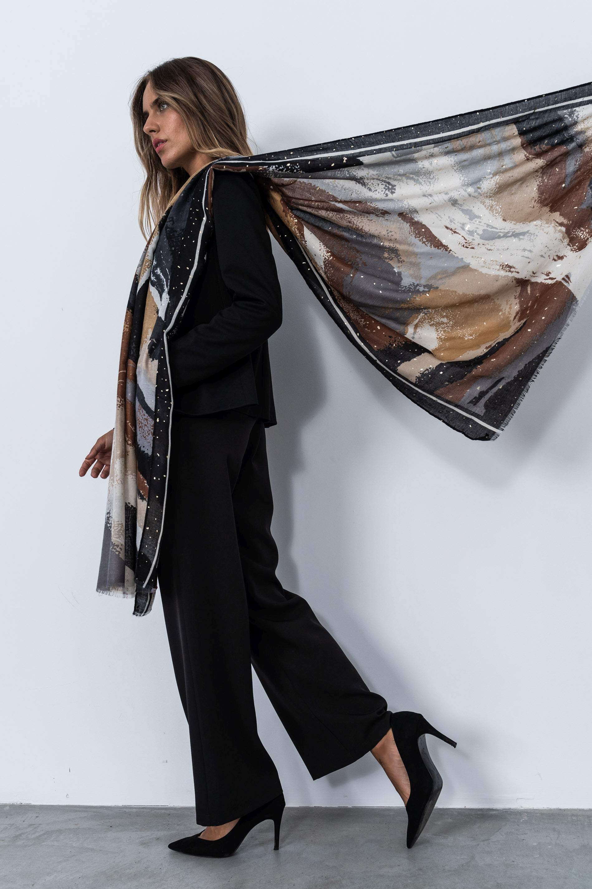 FOULARD MANCHAS TOPOS ORO CAMEL