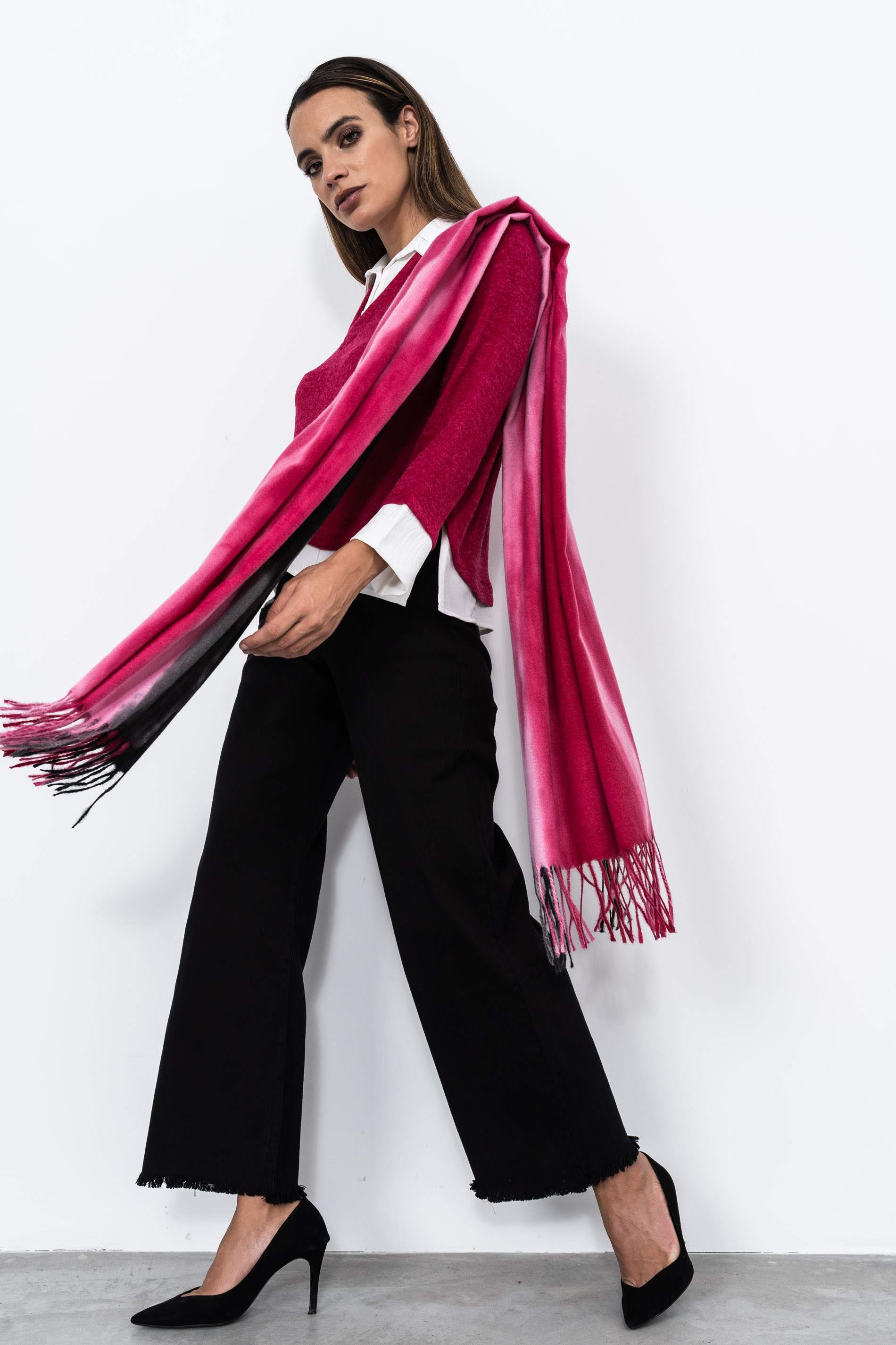 ESTOLA COLORES DEGRADE FUCSIA