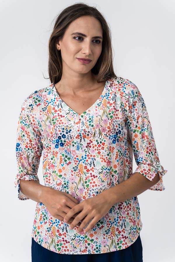 BLUSA LACITOS FLORAL MANGA FRANCESA