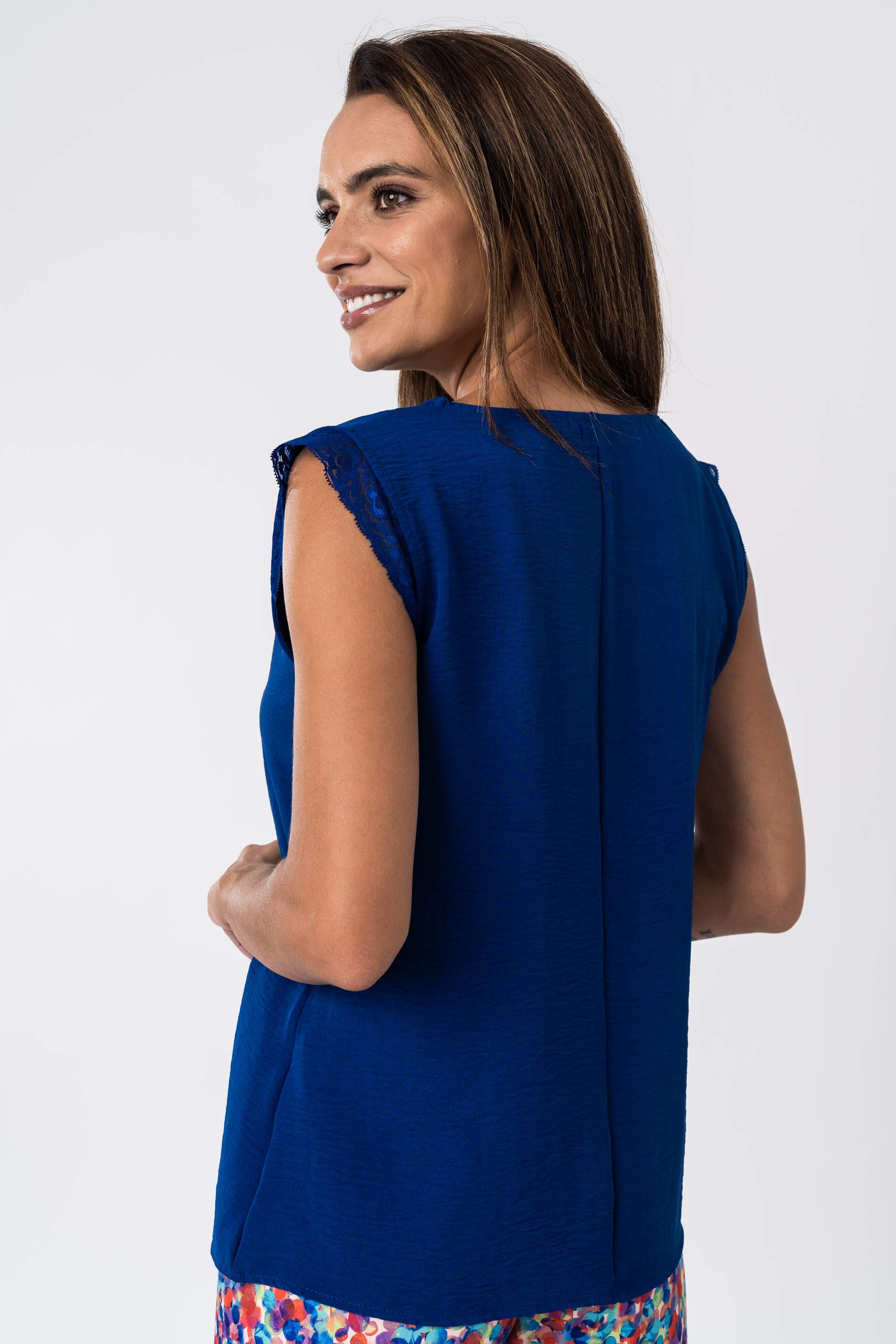 BLUSA COMBINADA ENCAJE TINTA