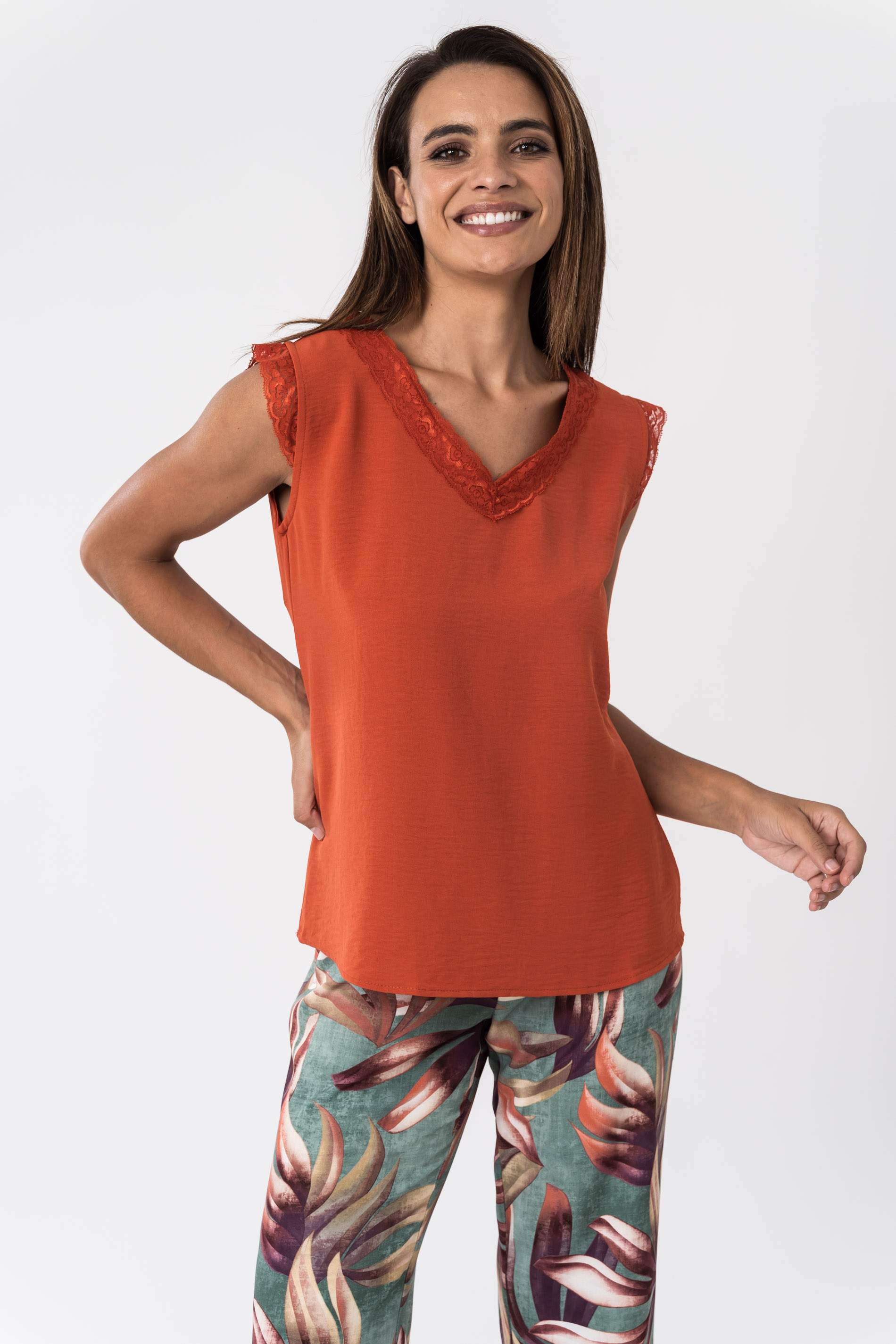 BLUSA COMBINADA ENCAJE CALDERA