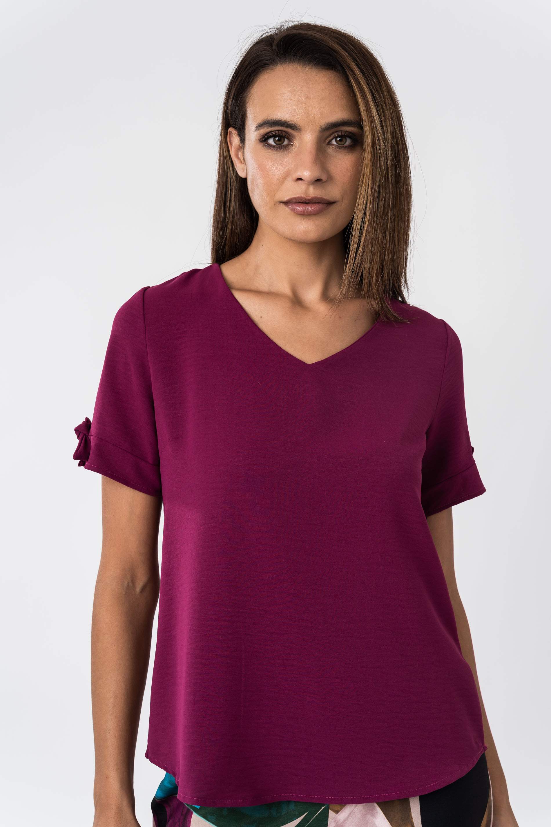 BLUSA DETALLE LAZO MANGA CORTA BERENJENA