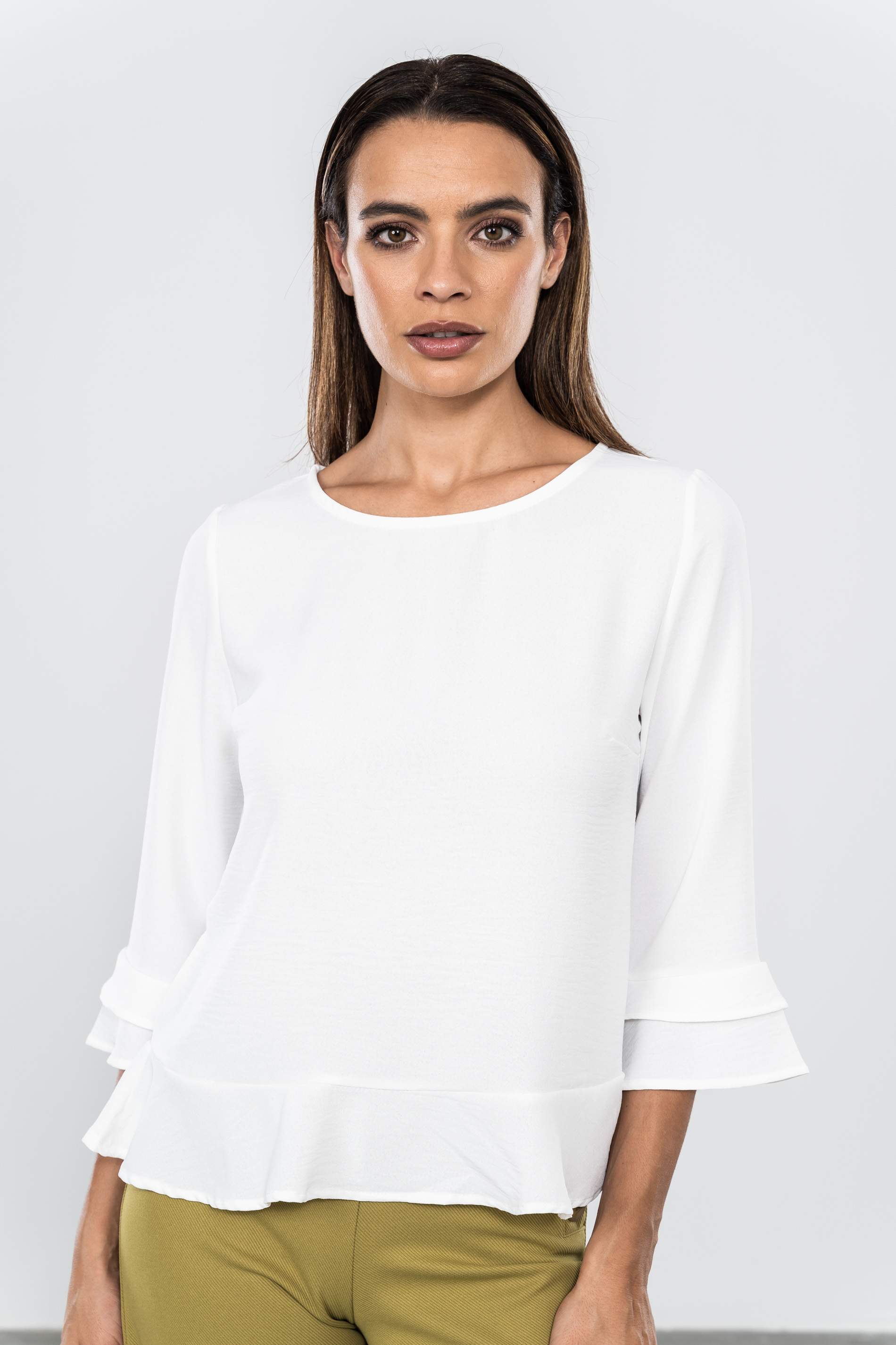 BLUSA VOLANTE BAJO MANGA FRANCESA CRUDO
