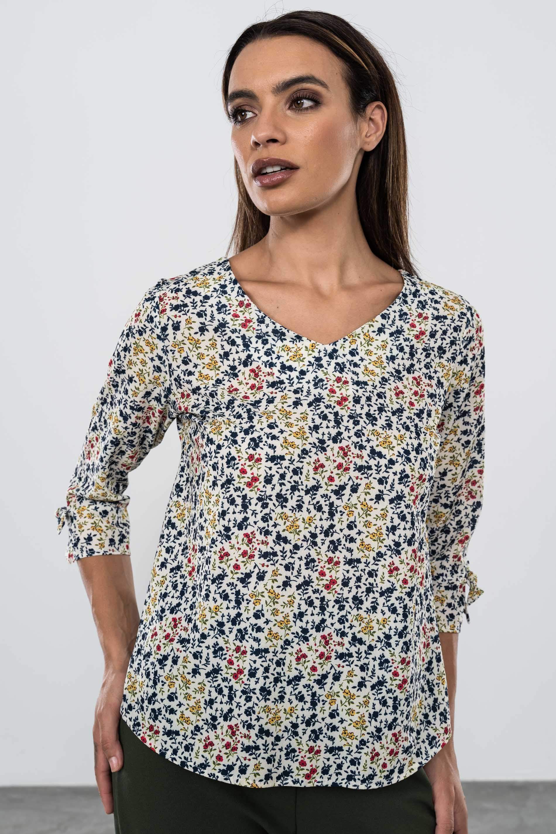 BLUSA FLORECITA DETALLE LAZO
