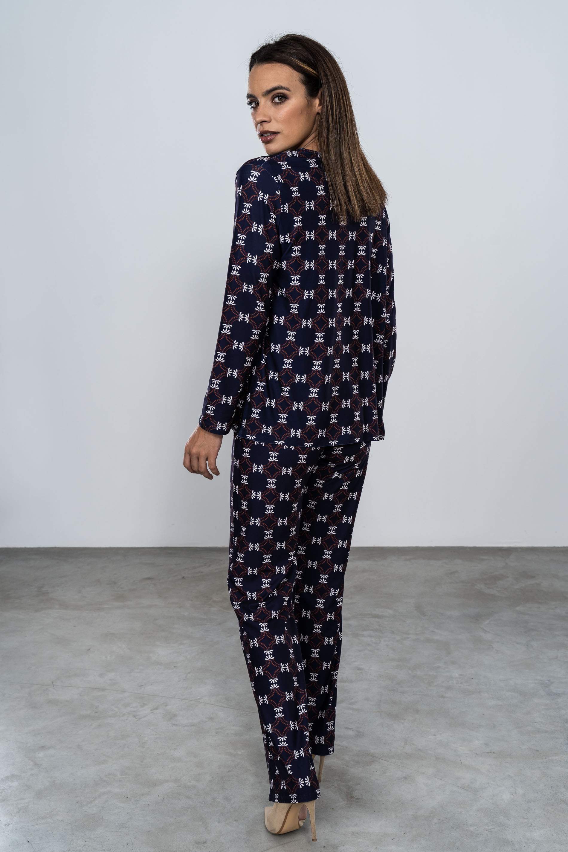 PANTALON CIRCULOS HOJAS