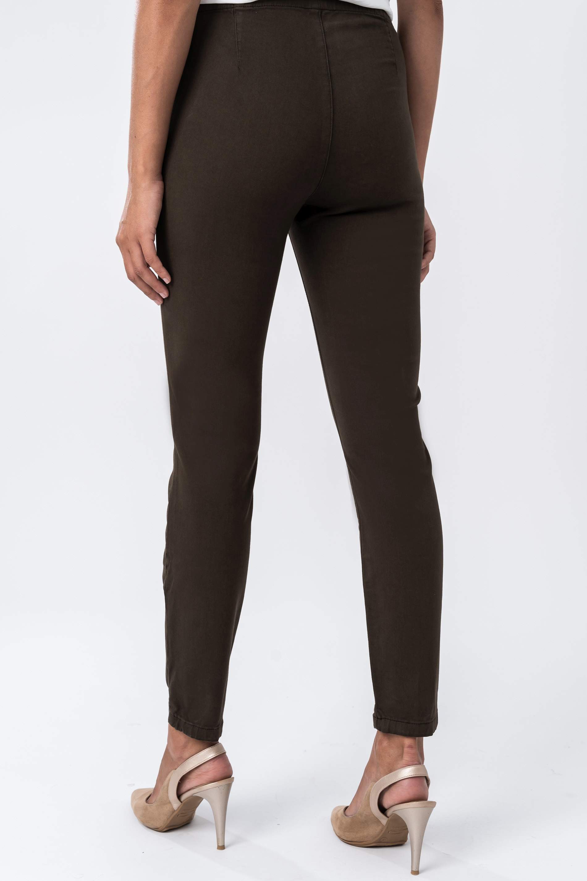 PANTALON GOMA CINTURA SATEN MARRON