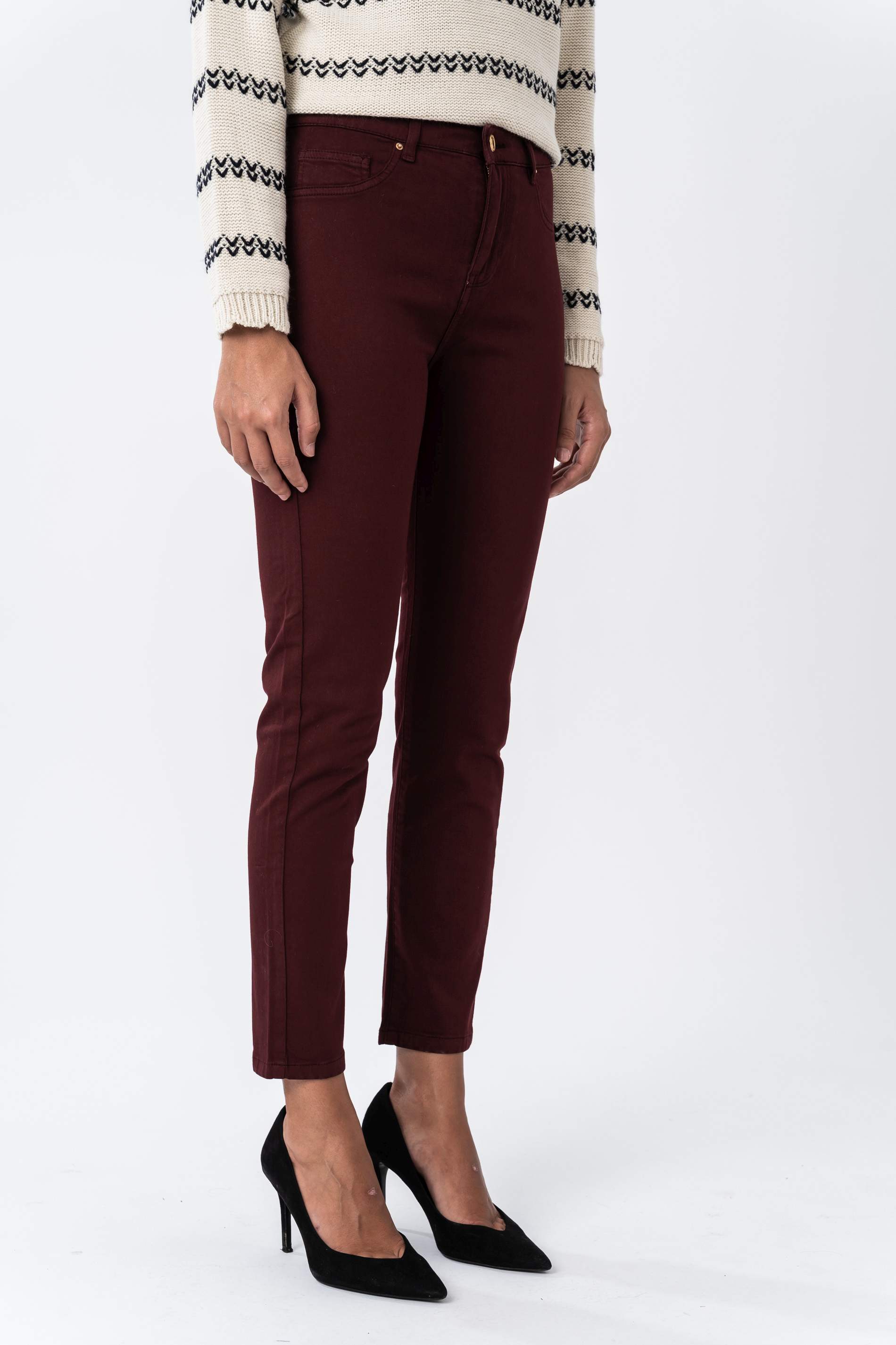 PANTALON 5 BOLSILLOS TOBILLERO BURDEOS