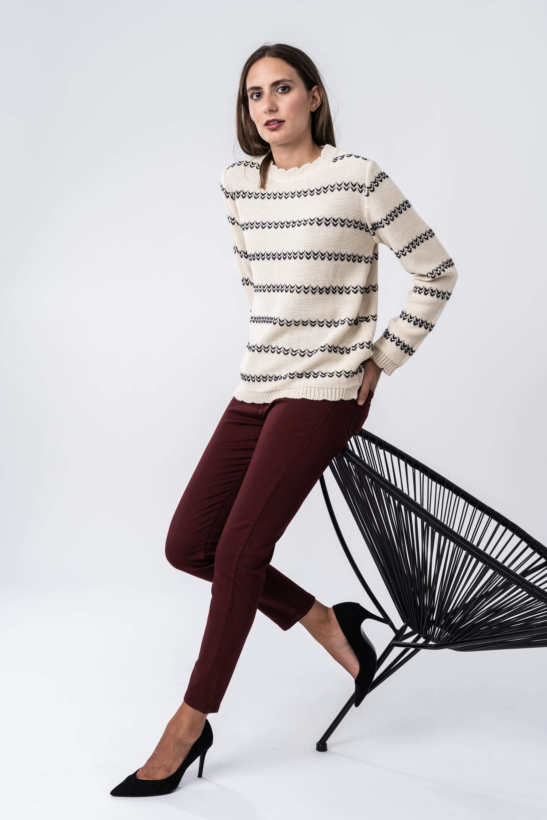 PANTALON 5 BOLSILLOS TOBILLERO BURDEOS