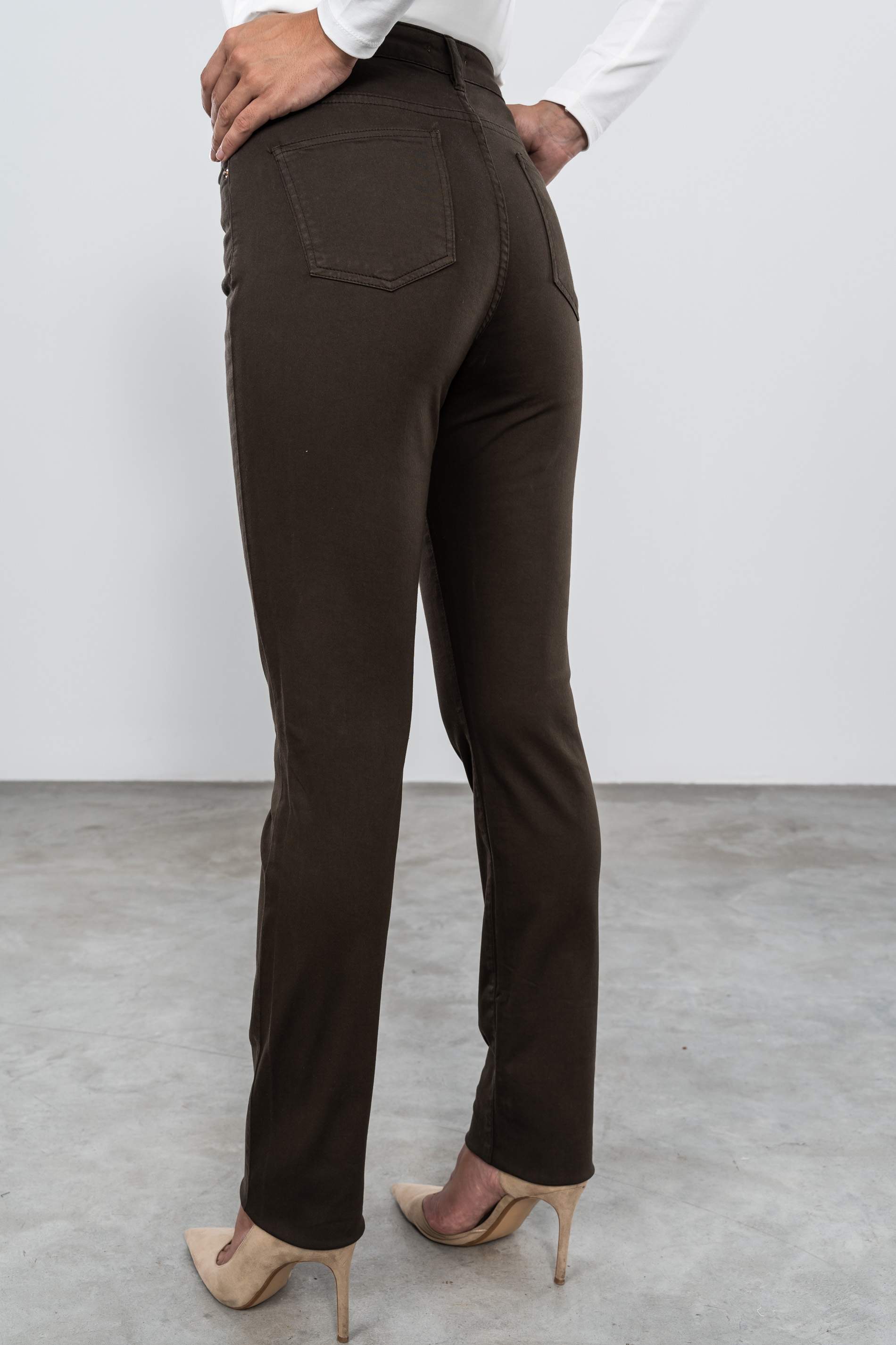 PANTALON 5 BOLSILLOS RECTO MARRON