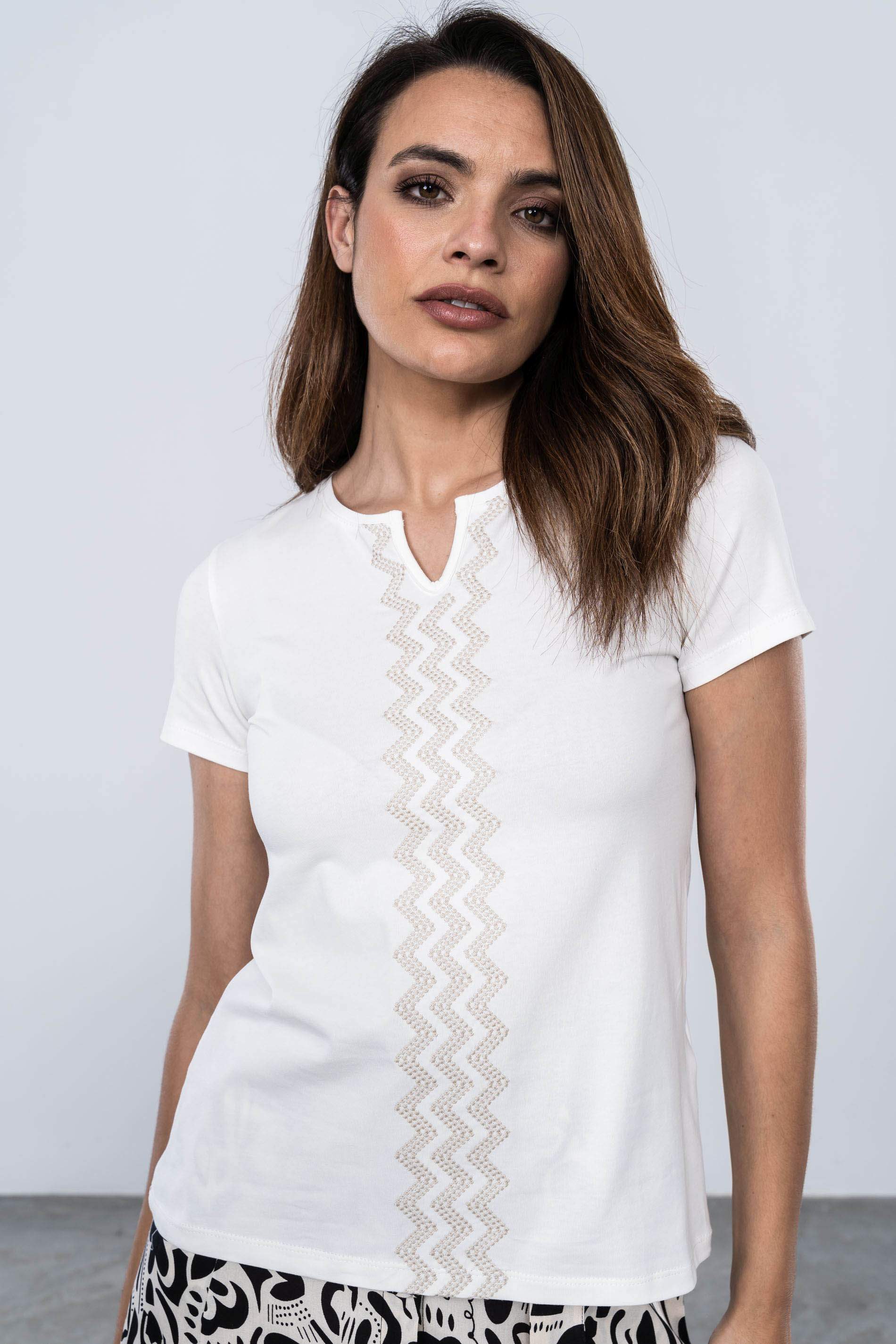 CAMISETA CUELLO PICO ZIG ZAG